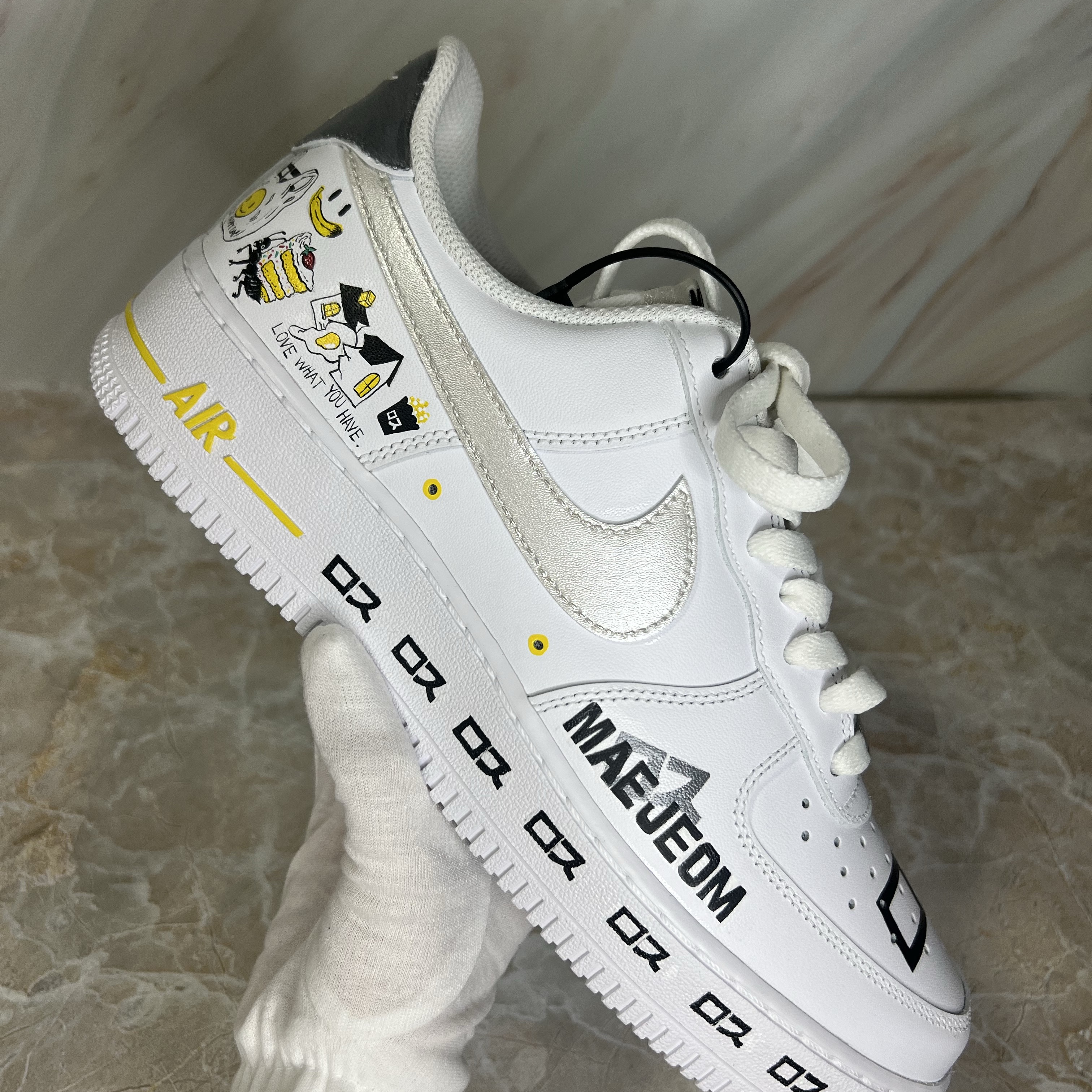 Nike Air Force 1 '07 Low White 착용 스타일 - 1