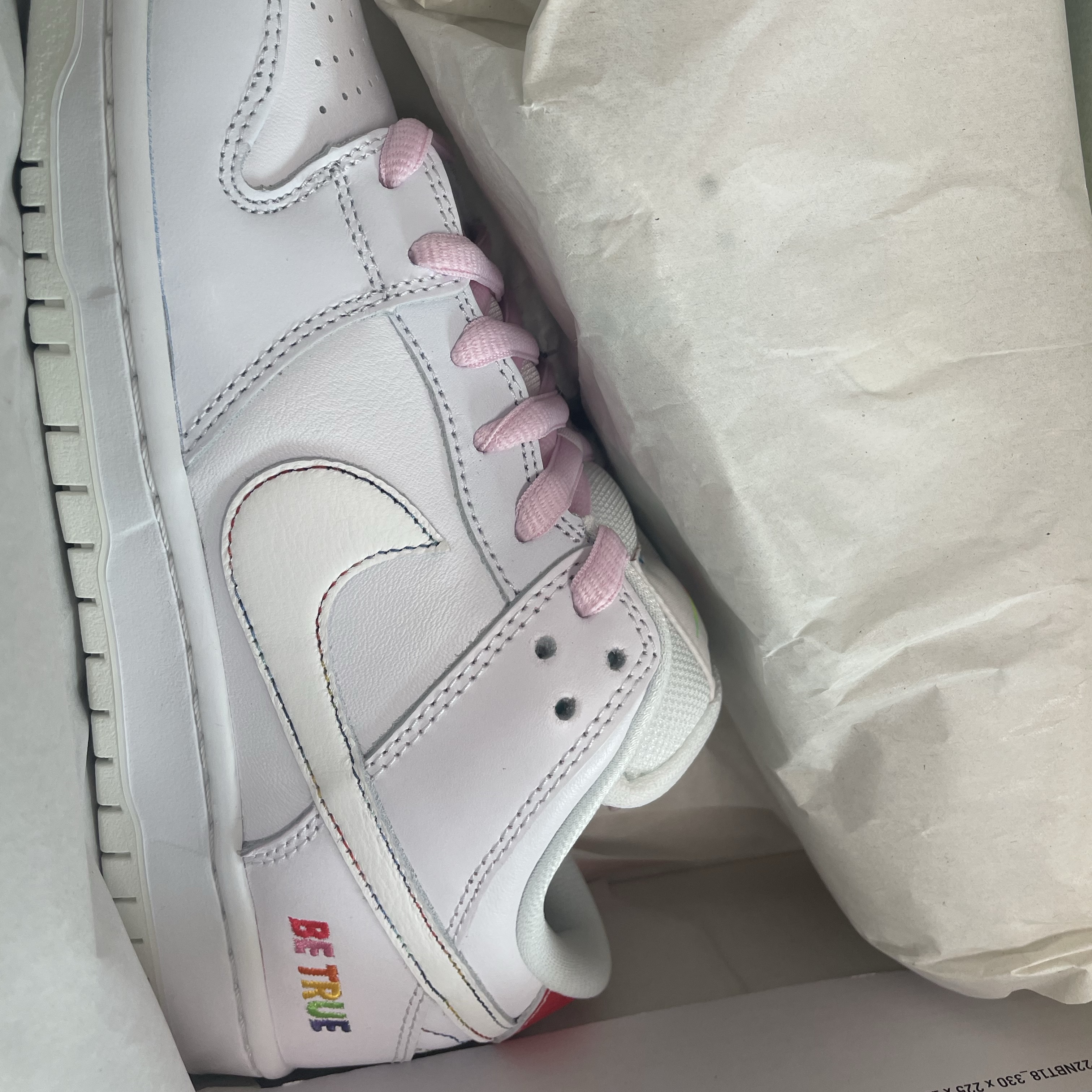 Nike SB Dunk Low Pro Be True 착용 스타일