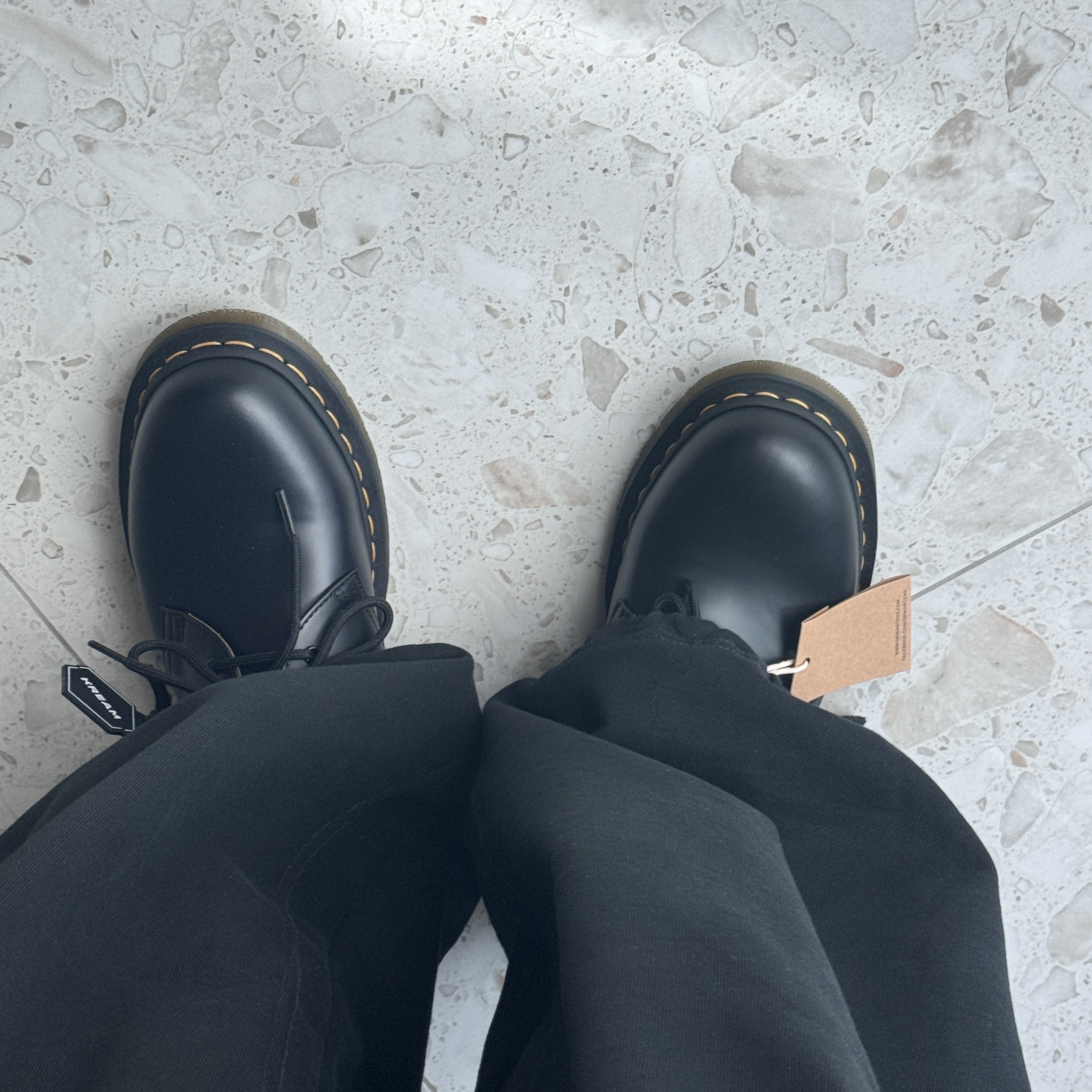 Dr. Martens 1461 Smooth Black 착용 스타일