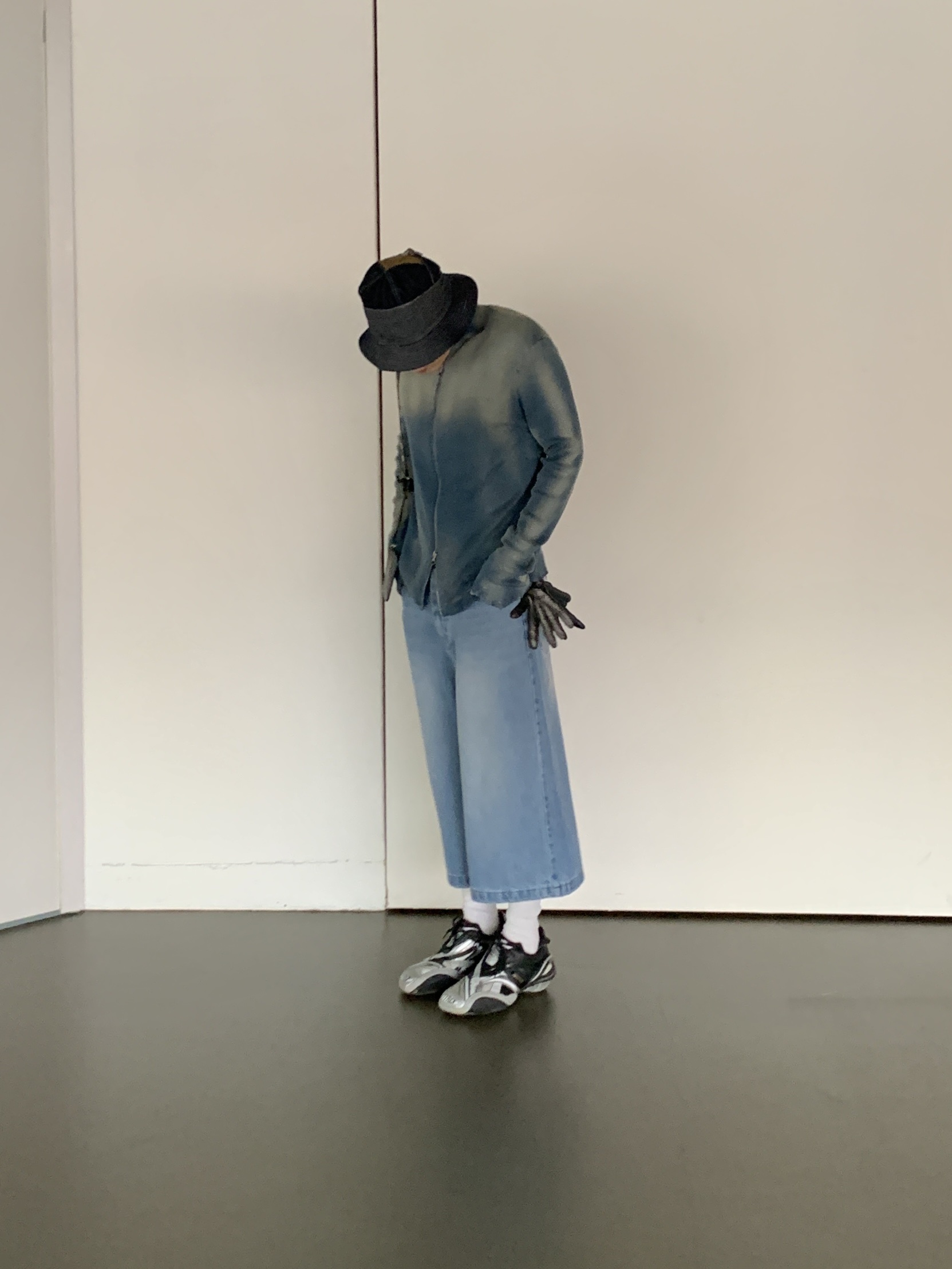 Balenciaga Tyrex Sneakers Black Grey, Kapital 11.5 oz. Black X Black Denim The Old Man and The Sea Hat Black 착용 스타일 - 8