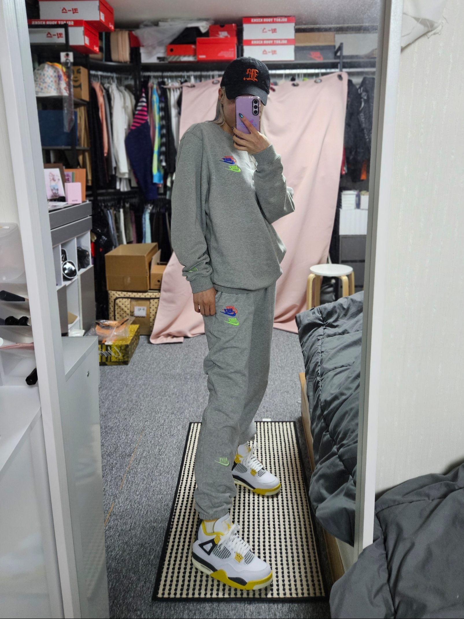 Nike NSW Essential French Terry Crew Dark Grey Heather - US/EU, Nike NSW Essential+ French Terry Pants Dark Grey Heather - US/EU 착용 스타일 - 1