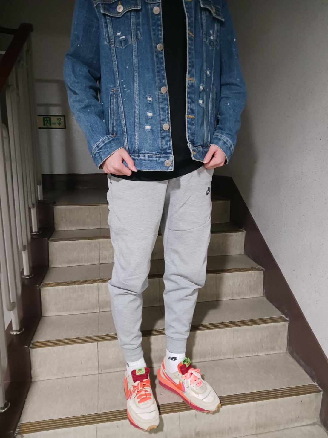 Nike x Sacai x Clot LDWaffle Orange Blaze 착용 스타일 - 2