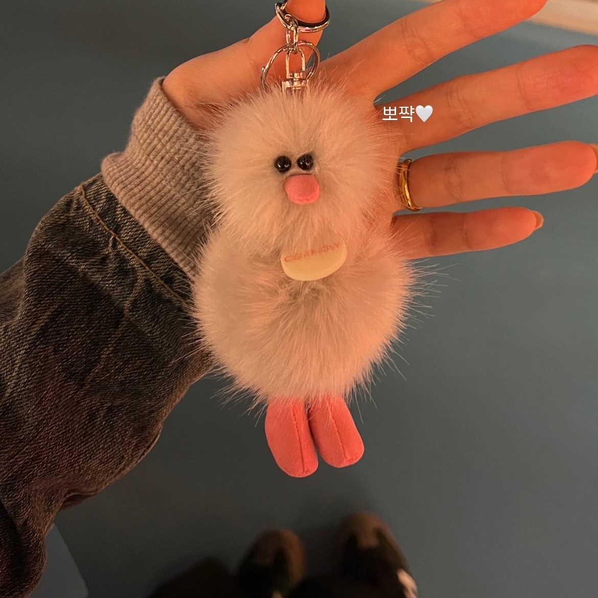 Cosymosy Mini Bird Bird Keyring Light Gray 착용 스타일 - 1