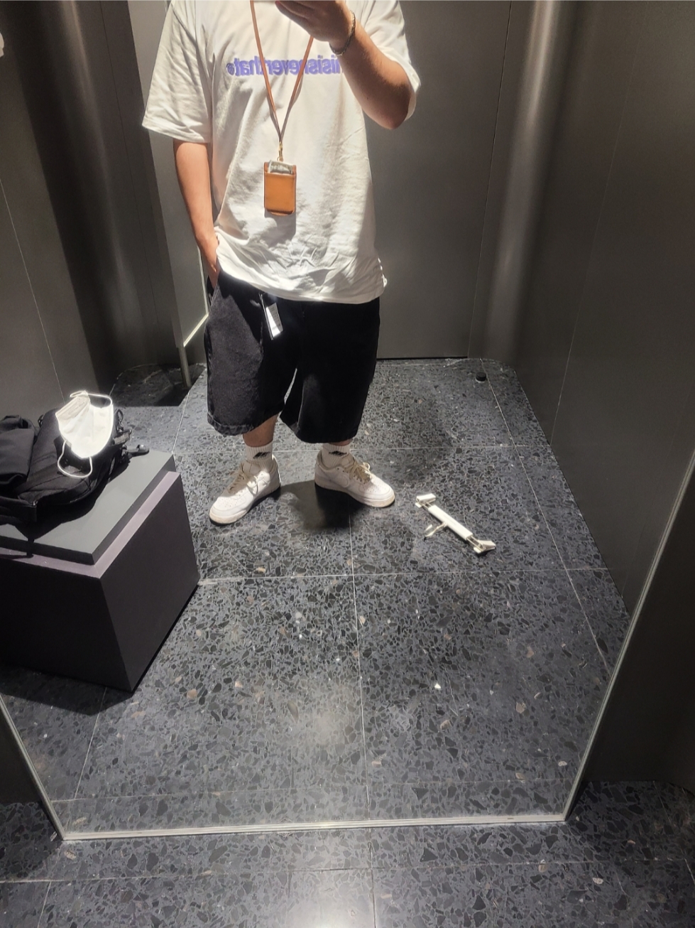Nike Air Force 1 '07 Low White 착용 스타일