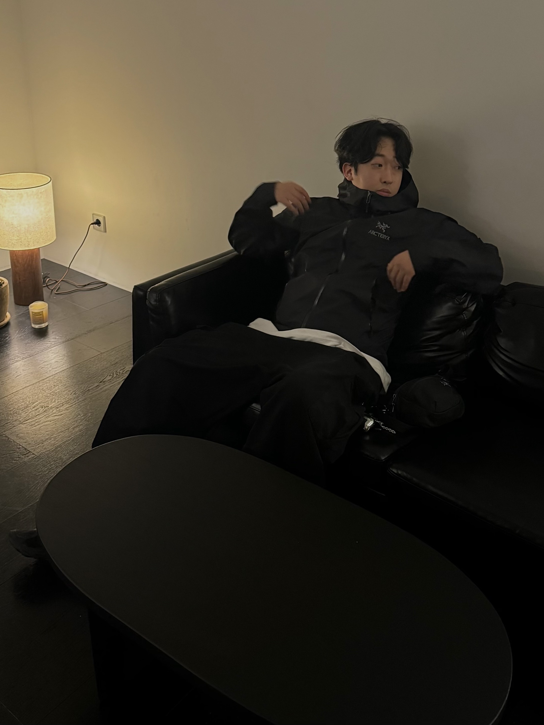 Arc'teryx Beta LT Jacket Black 착용 스타일 - 2