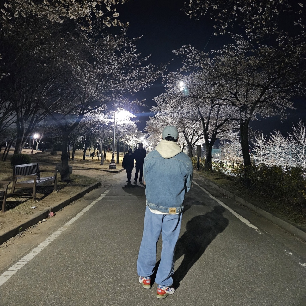 KREAM 프로필 이미지