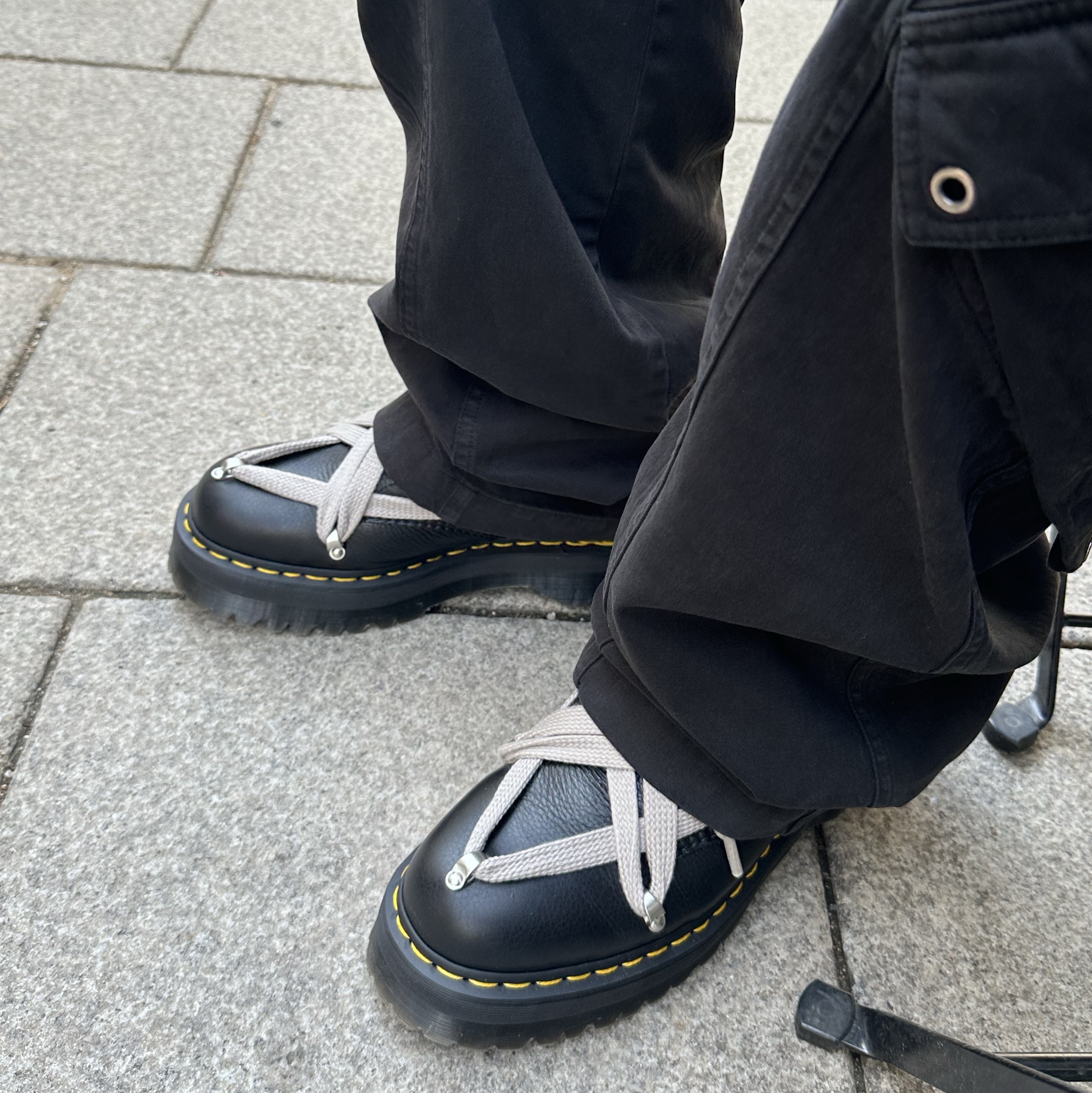 Dr. Martens x Rick Owens 1460 RO Leather Lace Up Platform Boots Black Lunar 착용 스타일