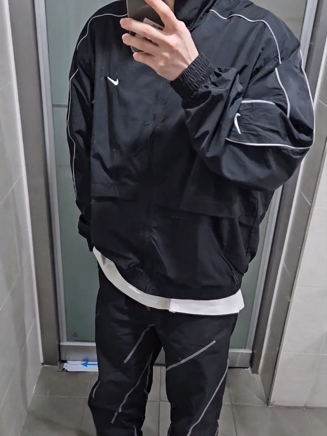 Nike NSW Solo Swoosh Woven Track Jacket Black - Asia, Jordan 1 x Travis Scott x Fragment Retro Low OG SP Military Blue 착용 스타일