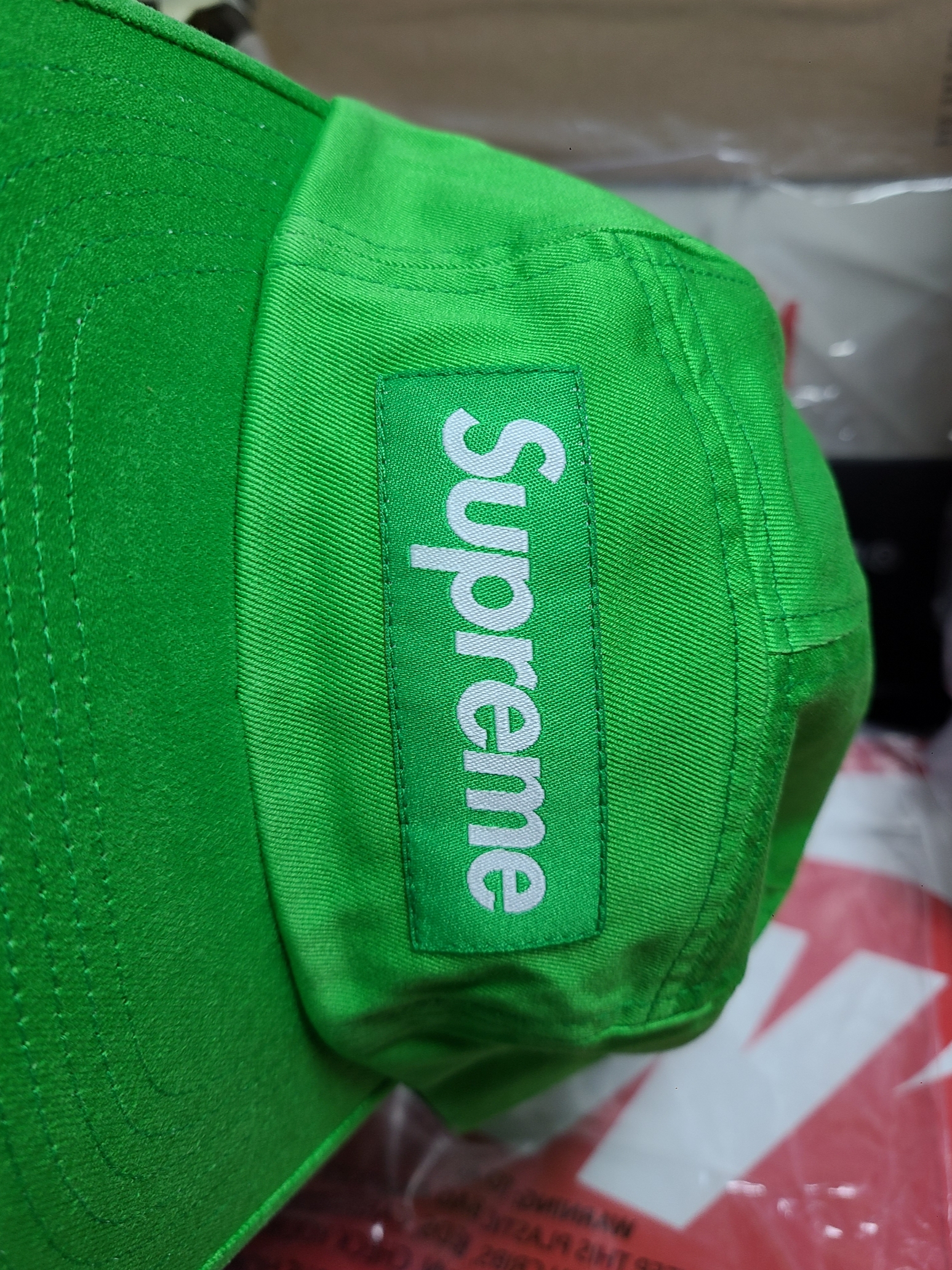 Supreme Washed Chino Twill Camp Cap Green - 24SS 착용 스타일 - 1