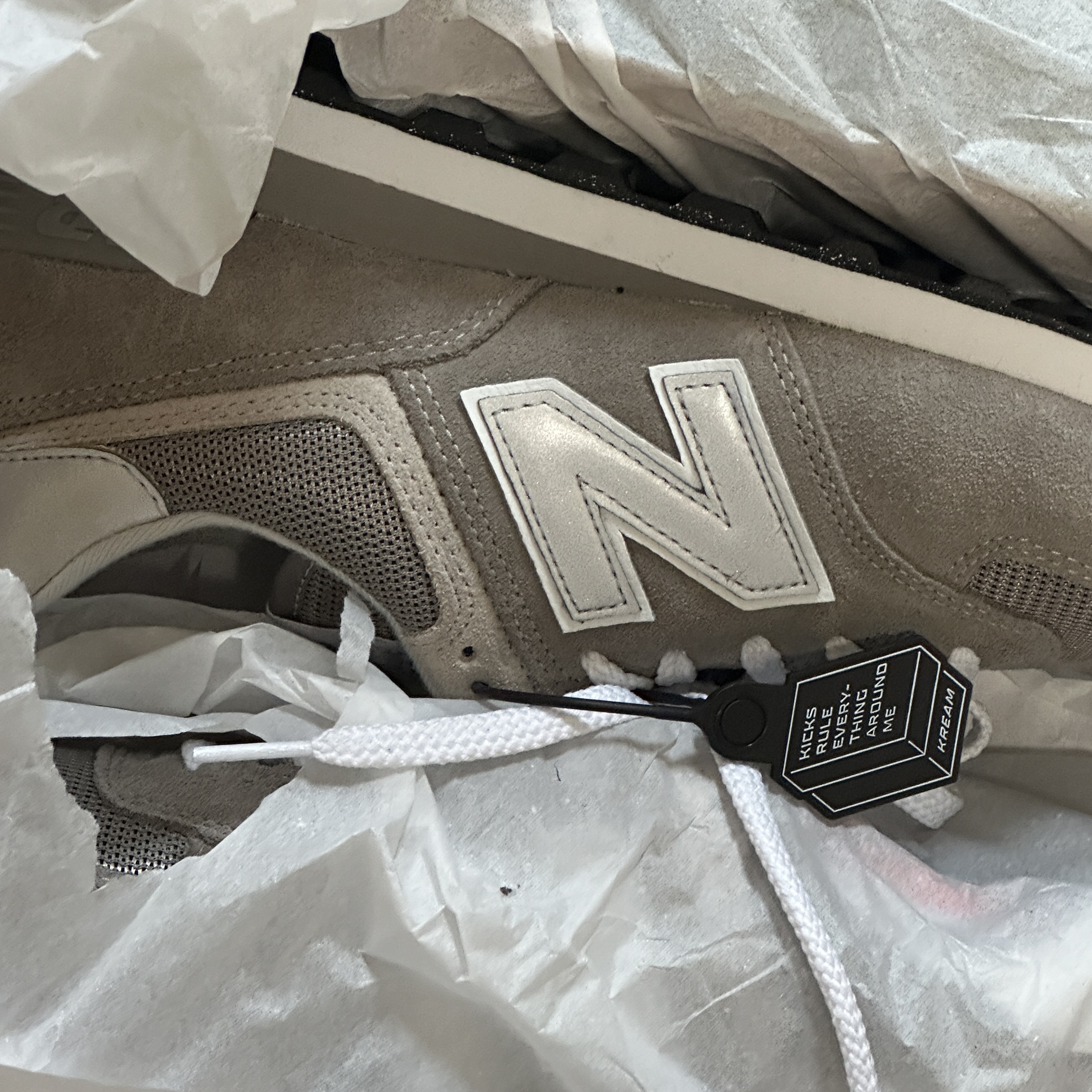 New Balance 574 Worn By Anyone Grey - D Standard 착용 스타일