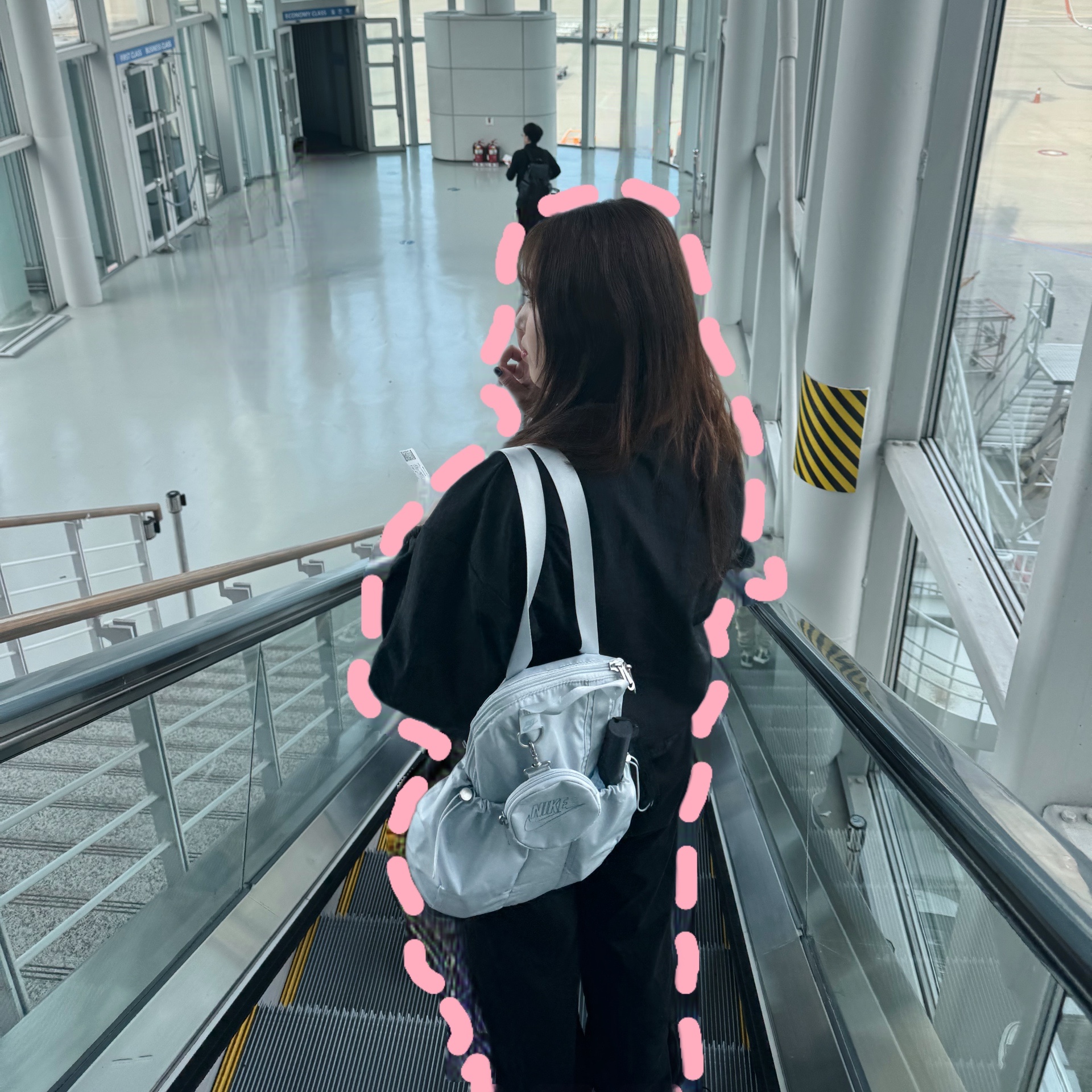 Nike Futura Luxe Mini Backpack Aura 착용 스타일 - 3
