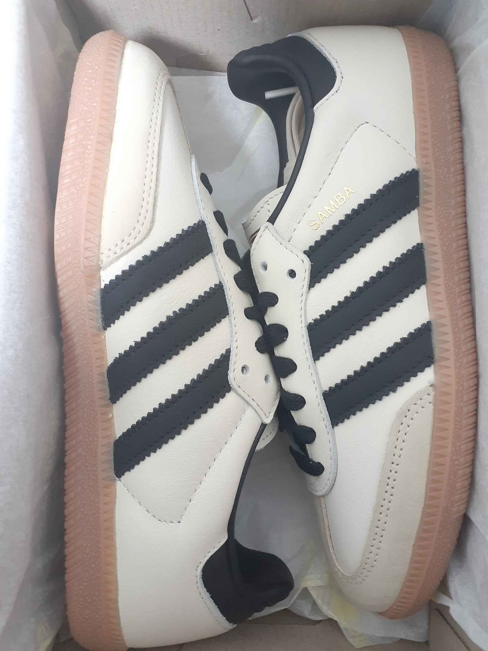 (W) Adidas Samba OG Cream White Core Black 착용 스타일