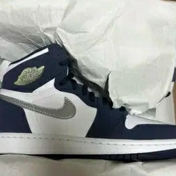 Jordan 1 Retro High OG CO.JP Midnight Navy 착용 스타일