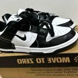 (W) Nike Dunk Low Disrupt 2 Black White 착용 스타일