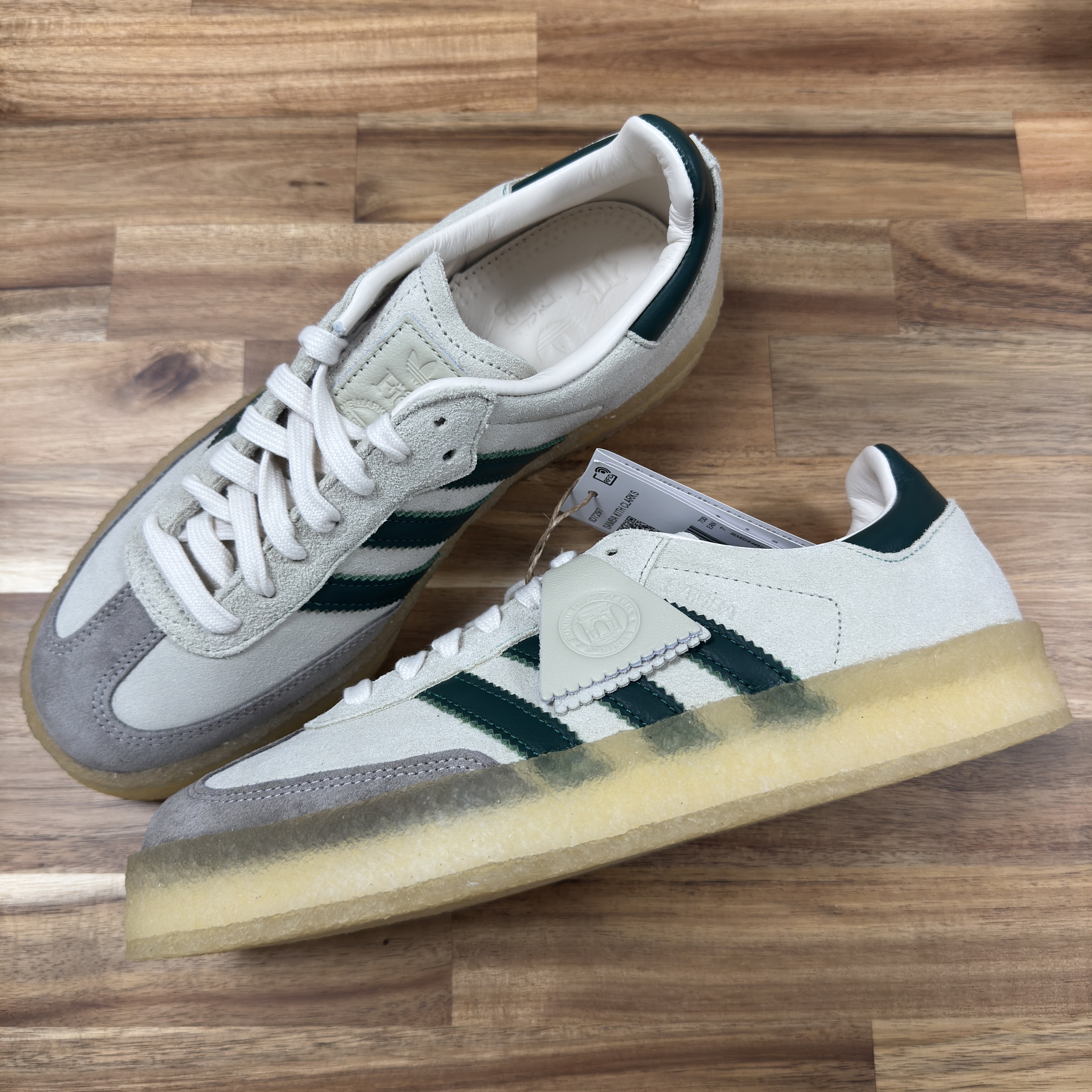 Adidas x Clarks x Ronnie Fieg 8th Street Samba Chalk White Green 착용 스타일 - 2