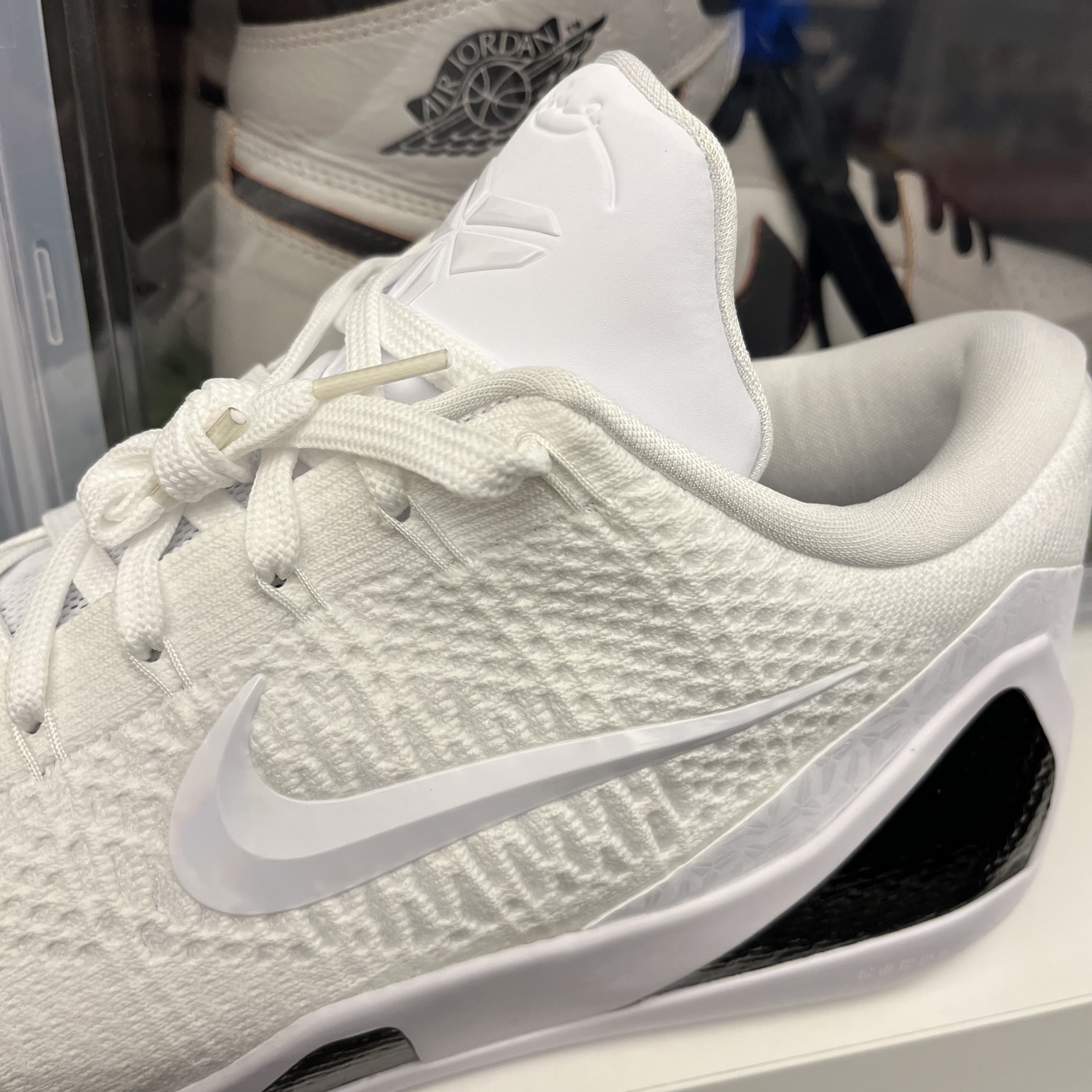 Nike Kobe 9 Elite Low Protro Halo 착용 스타일 - 2