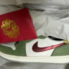 Jordan 1 Retro Low OG Chinese New Year 착용 스타일