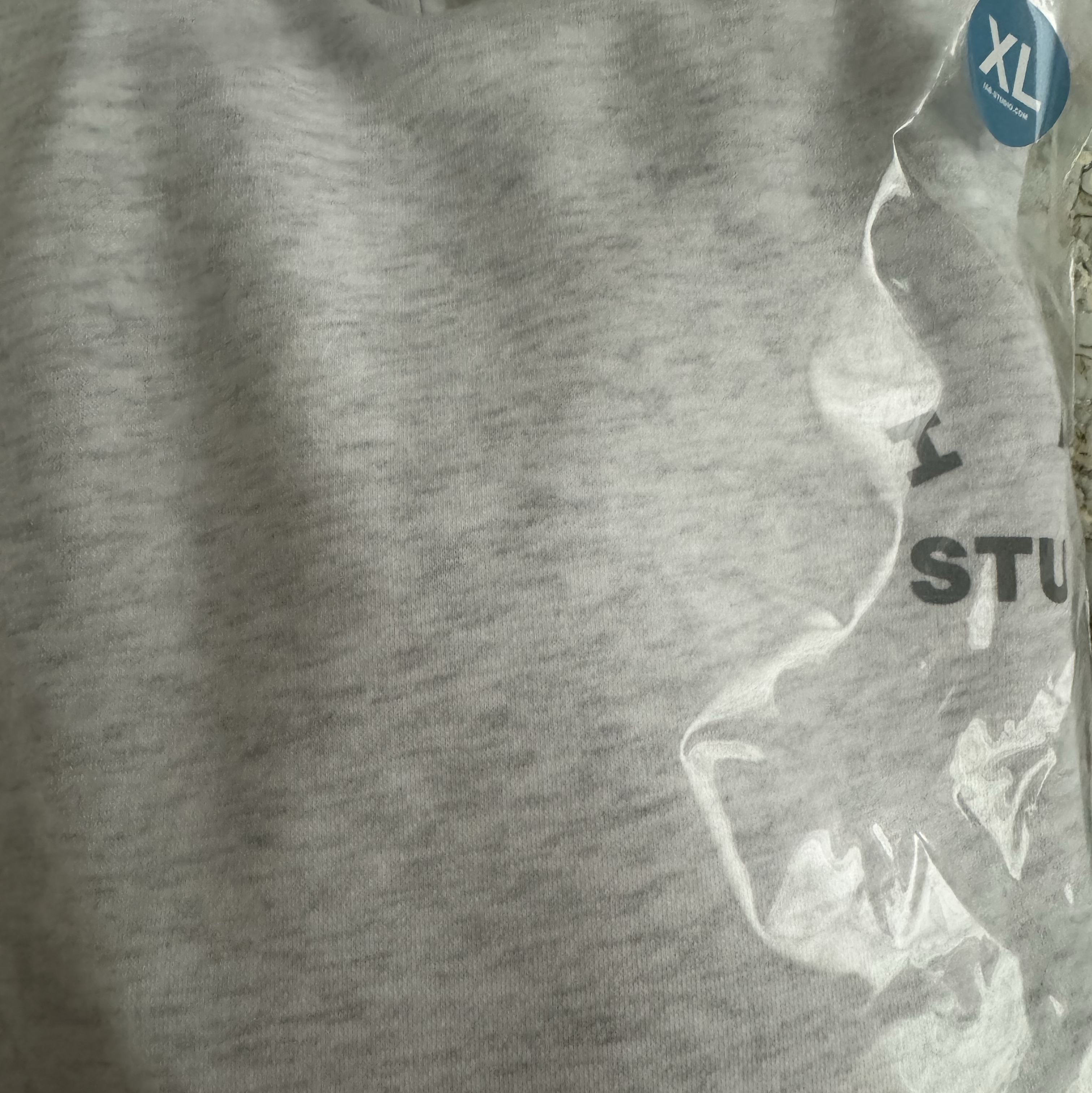 IAB Studio Hoodie Light Gray 착용 스타일