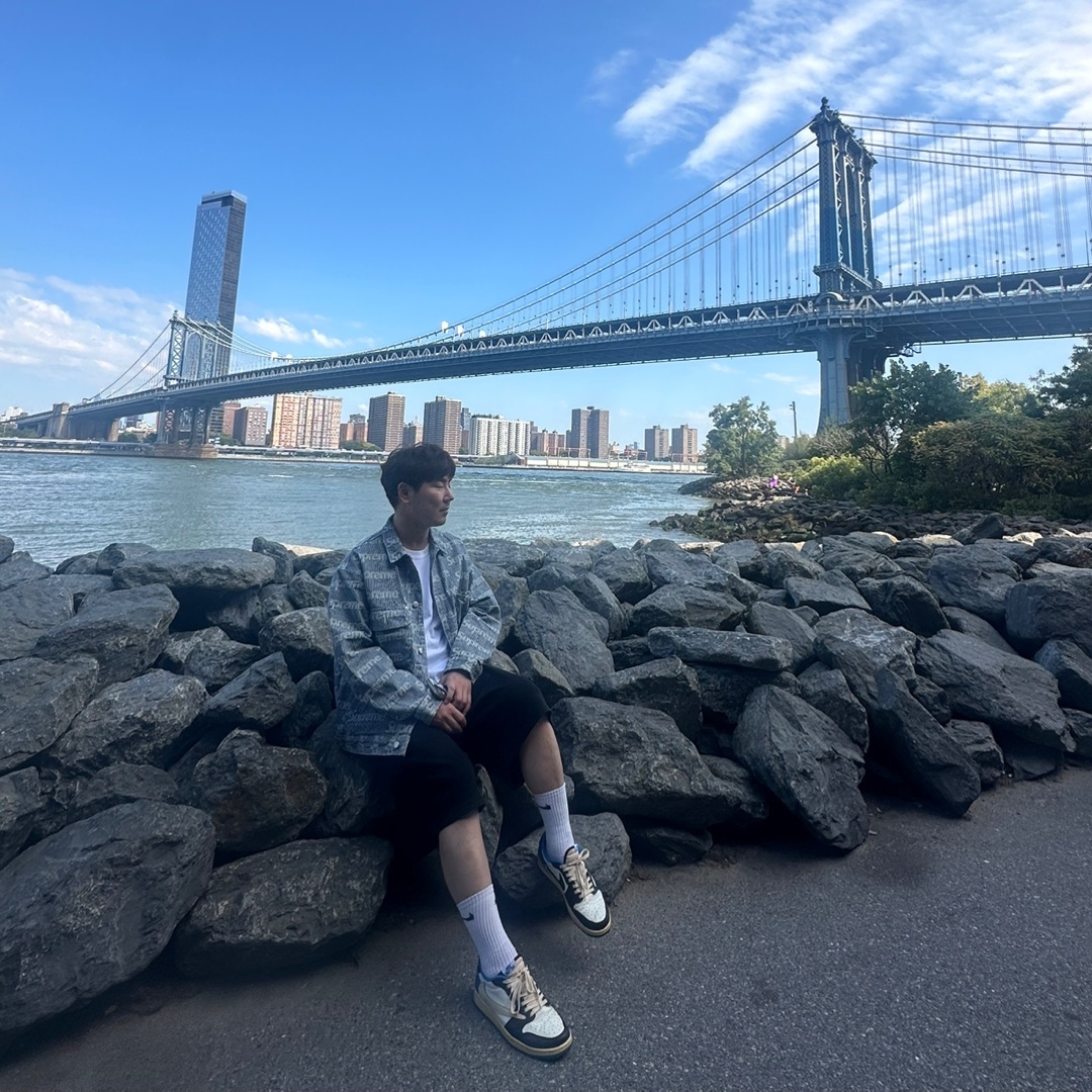 Jordan 1 x Travis Scott x Fragment Retro Low OG SP Military Blue, Supreme Denim Chore Trucker Jacket Stripe - 24SS 착용 스타일 - 2
