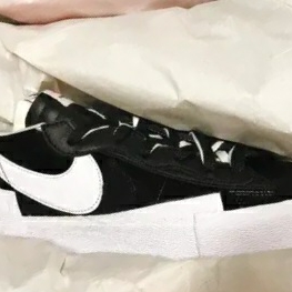 Nike x Sacai Blazer Low Black Patent Leather 착용 스타일