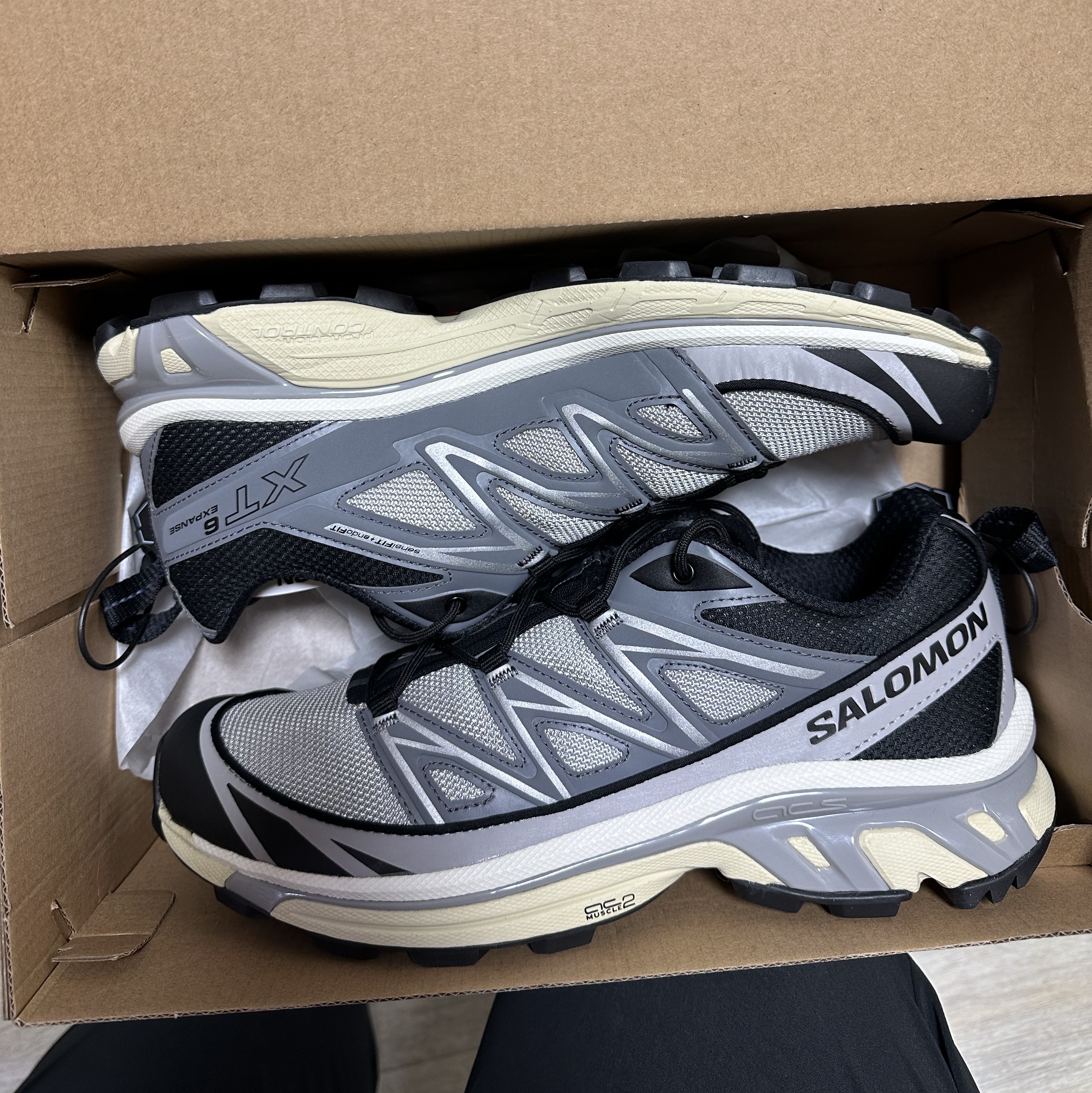 Salomon XT-6 Expanse Alloy Quiet Shade 착용 스타일 - 3