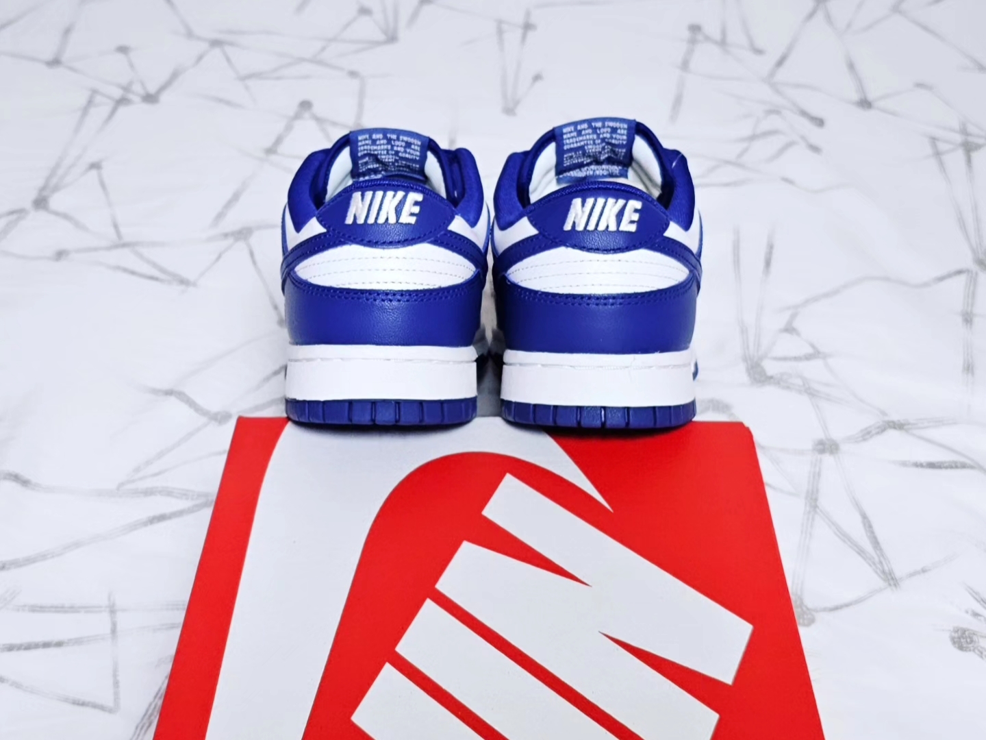 Nike Dunk Low Retro White Concord 착용 스타일 - 5