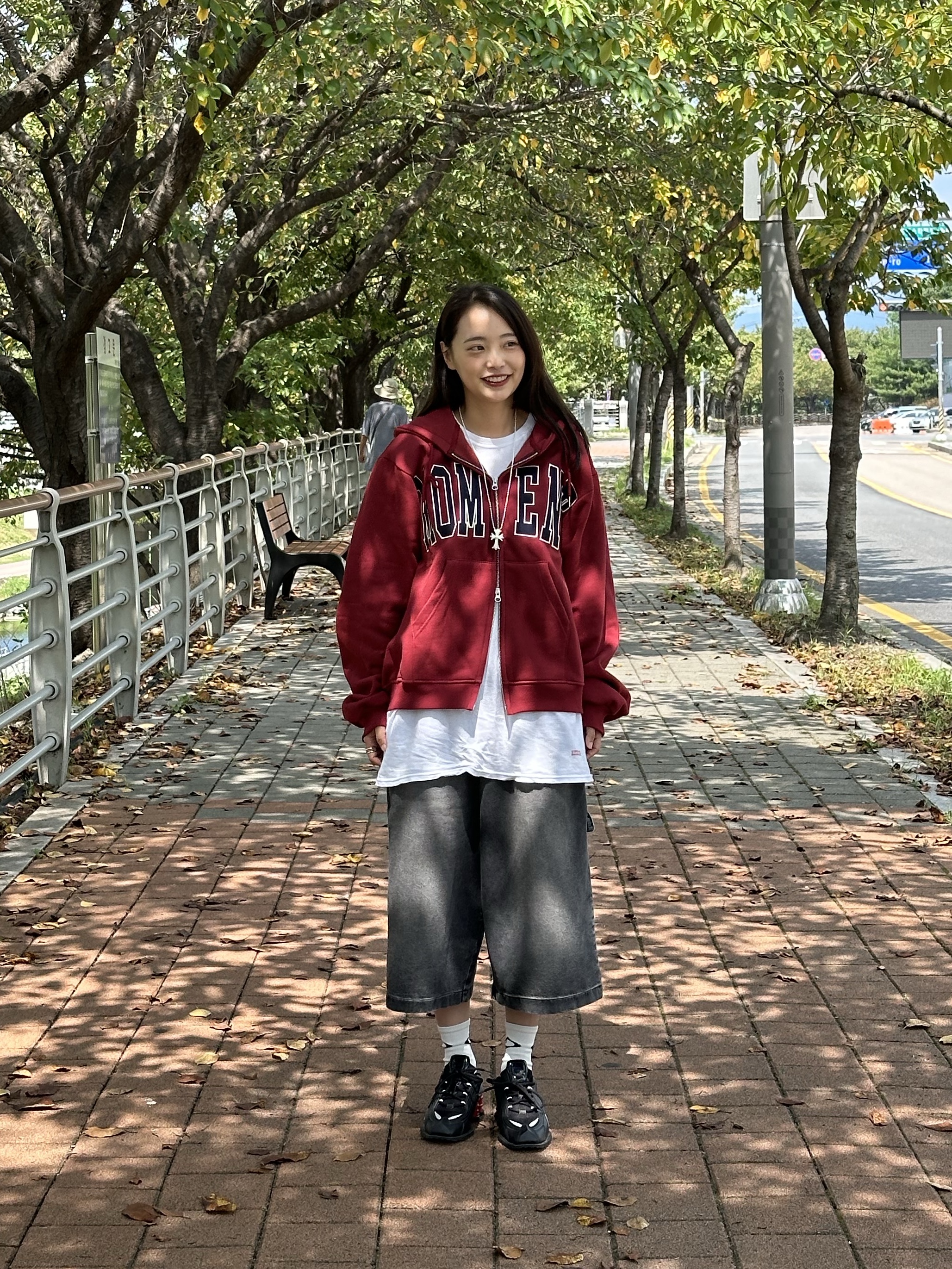 Nike x Martine Rose Shox MR4 Black, Supreme Hanes Tagless T-Shirt White (3 Pack) 착용 스타일 - 9