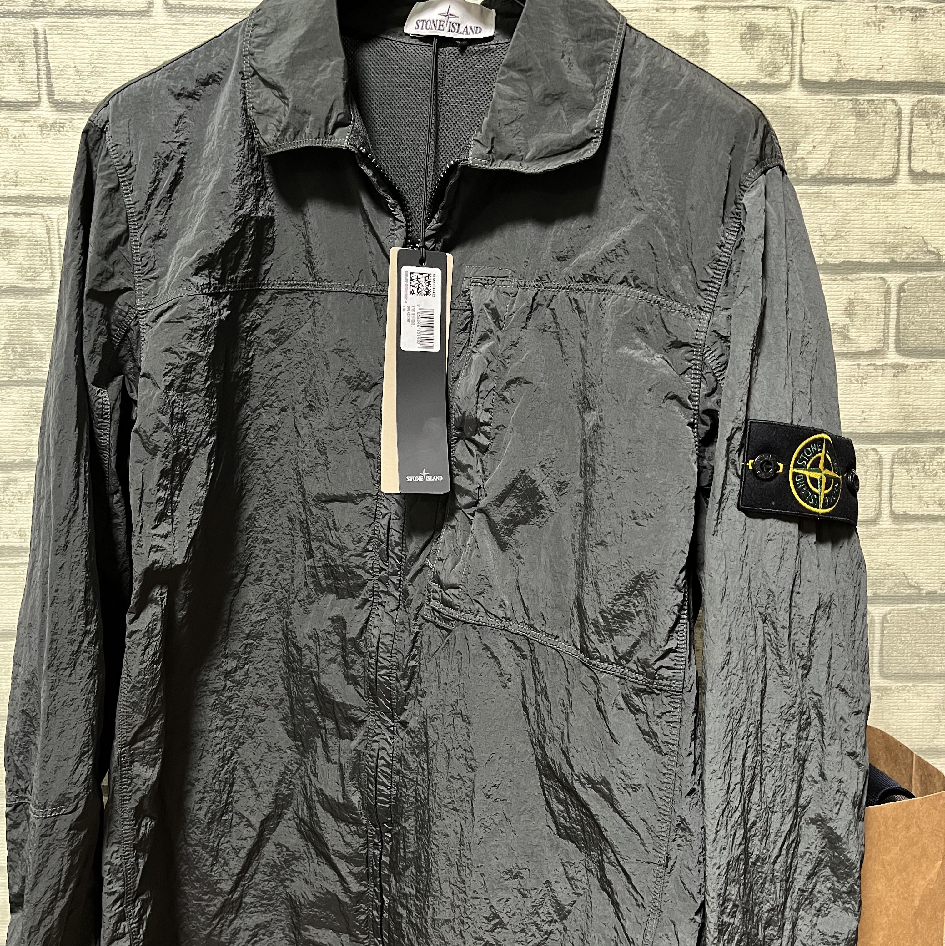 Stone Island 11819 Nylon Metal In Econyl Regenerated Nylon Overshirt Dark Grey - 24FW 착용 스타일 - 2
