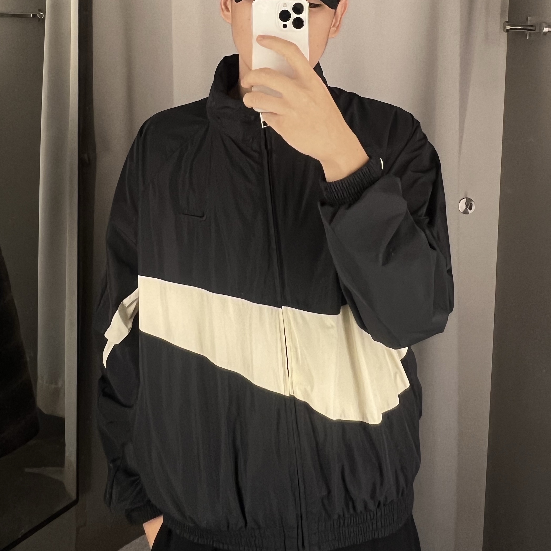Nike Swoosh Woven Jacket Black Coconut Milk - Asia 착용 스타일