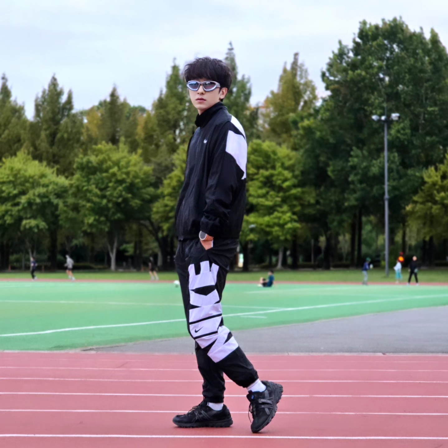 Nike Starting Five Jacket Black - Asia, Nike Starting Five Jacket Black - US/EU 착용 스타일 - 1