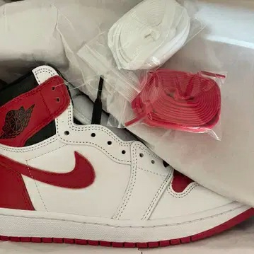 Jordan 1 Retro High OG Heritage 착용 스타일