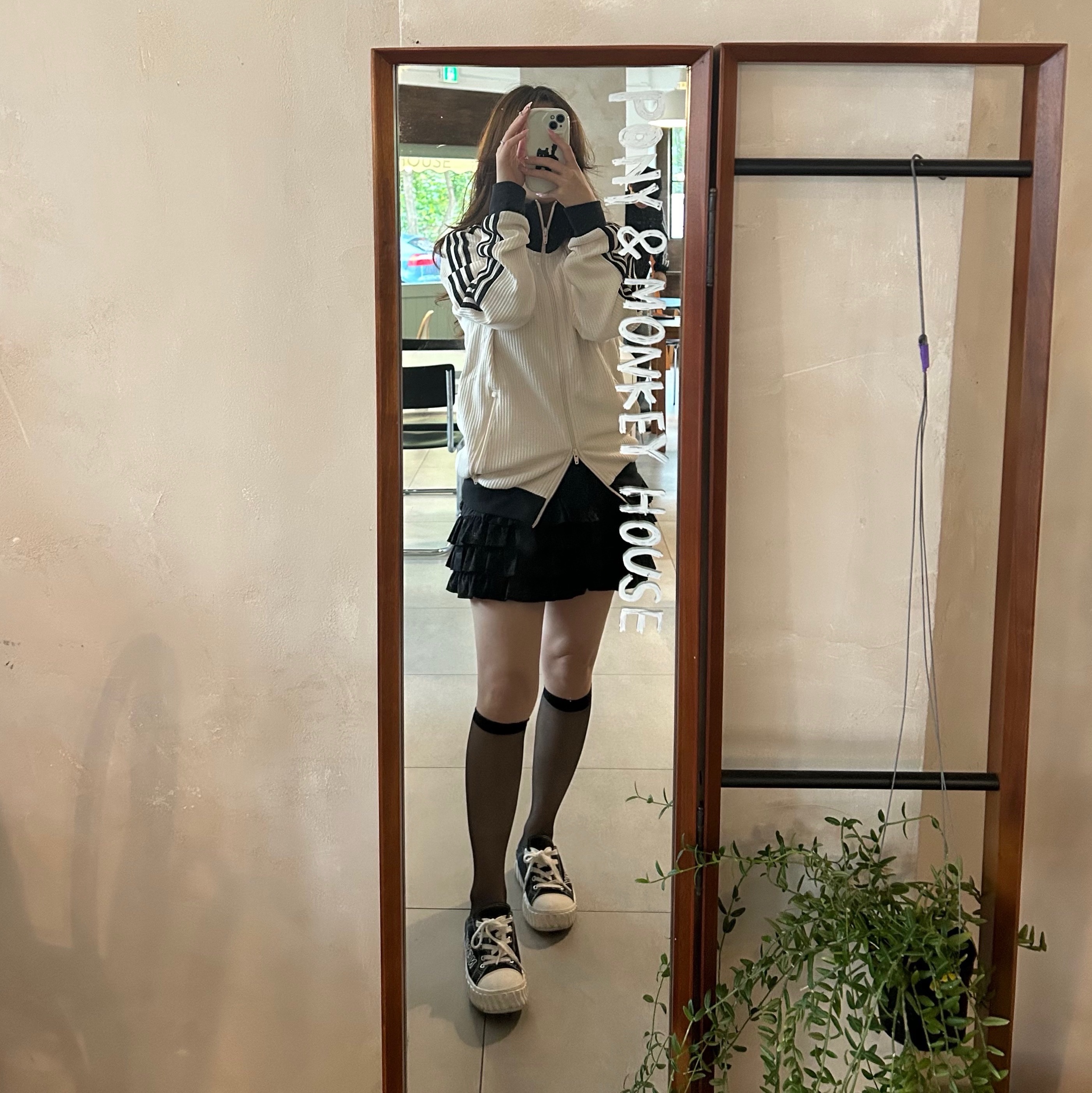 Adidas Waffle Beckenbauer Track Top Wonder White - KR Sizing 착용 스타일 - 1
