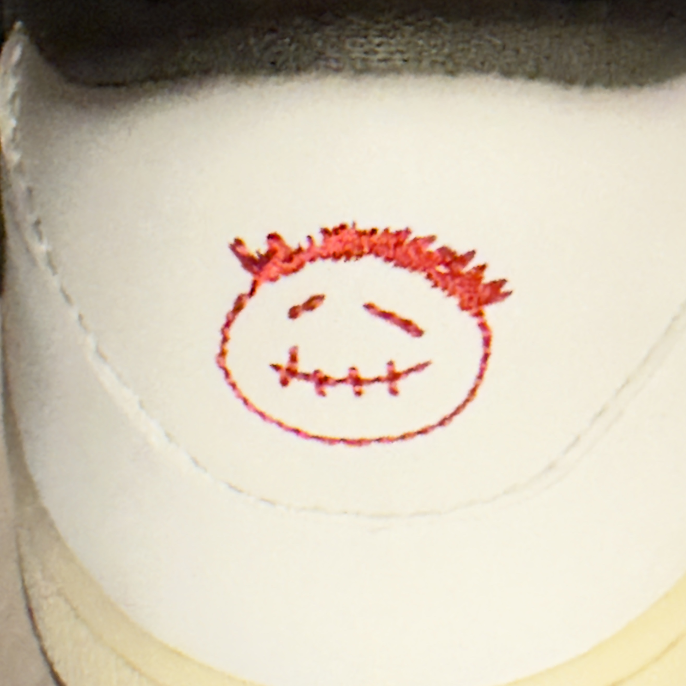 Jordan 1 x Travis Scott Retro Low OG SP Reverse Olive 착용 스타일 - 1