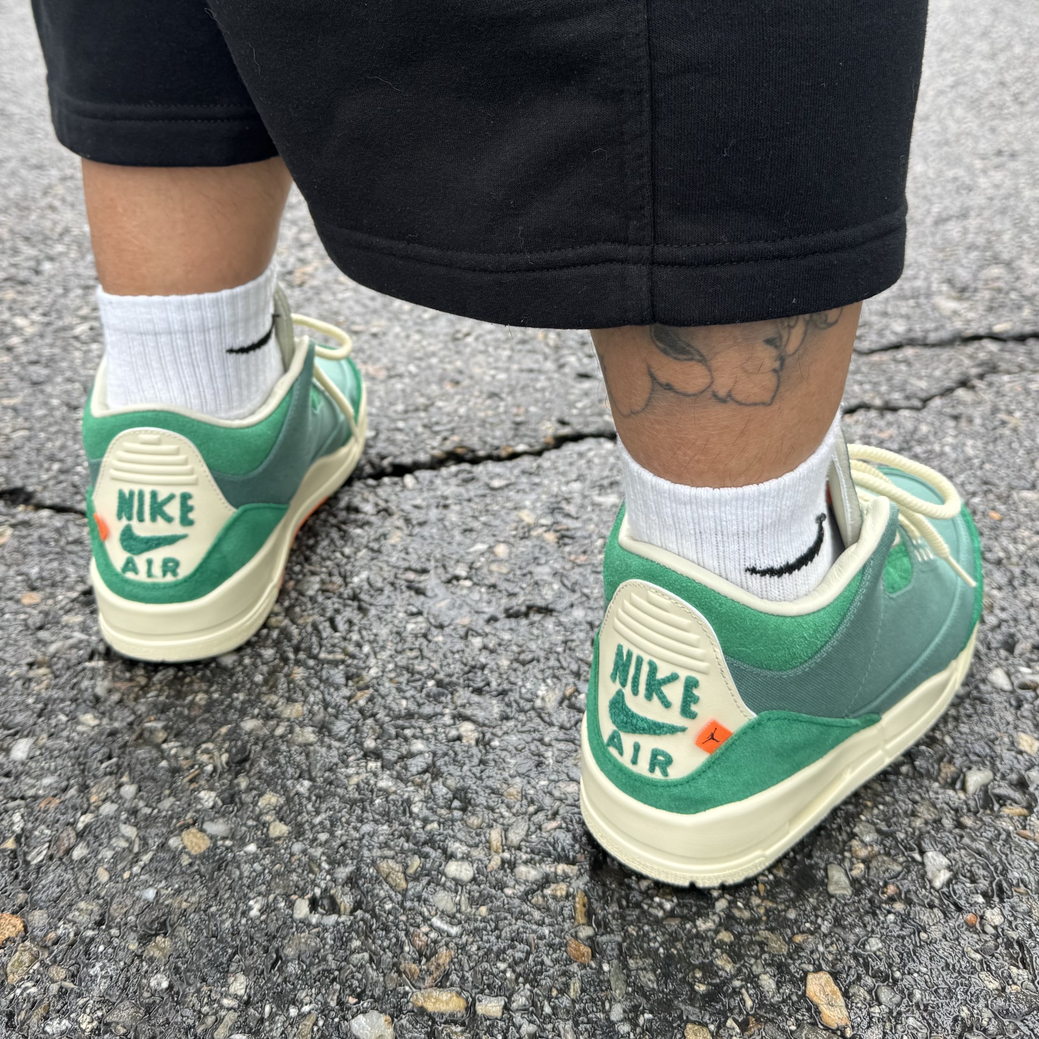 (W) Jordan 3 x Nina Chanel Abney Retro SP Bicoastal and Malachite 착용 스타일
