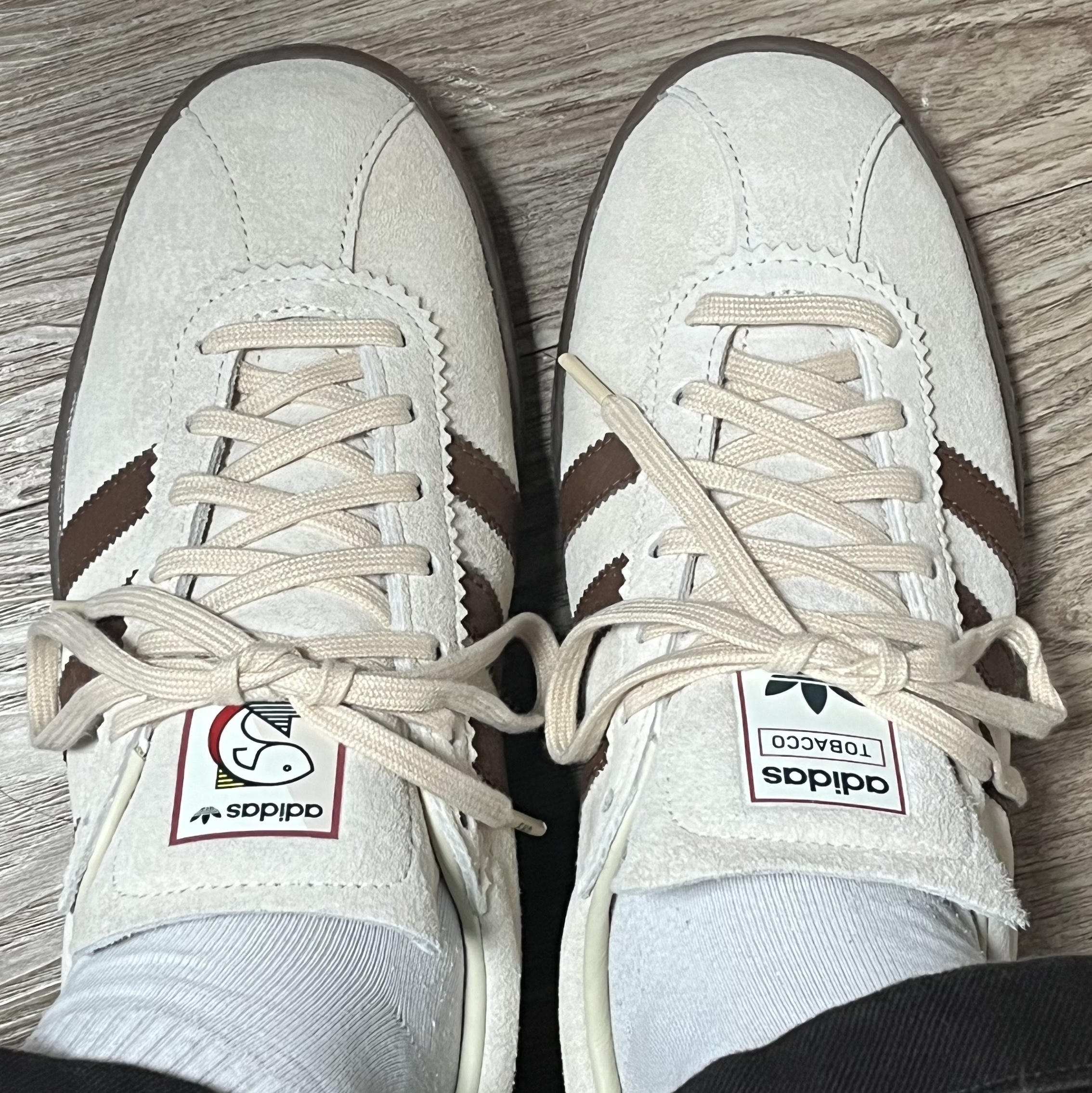 Adidas x END. Tobacco Flyfishing Ecru Tint Gum 착용 스타일 - 1