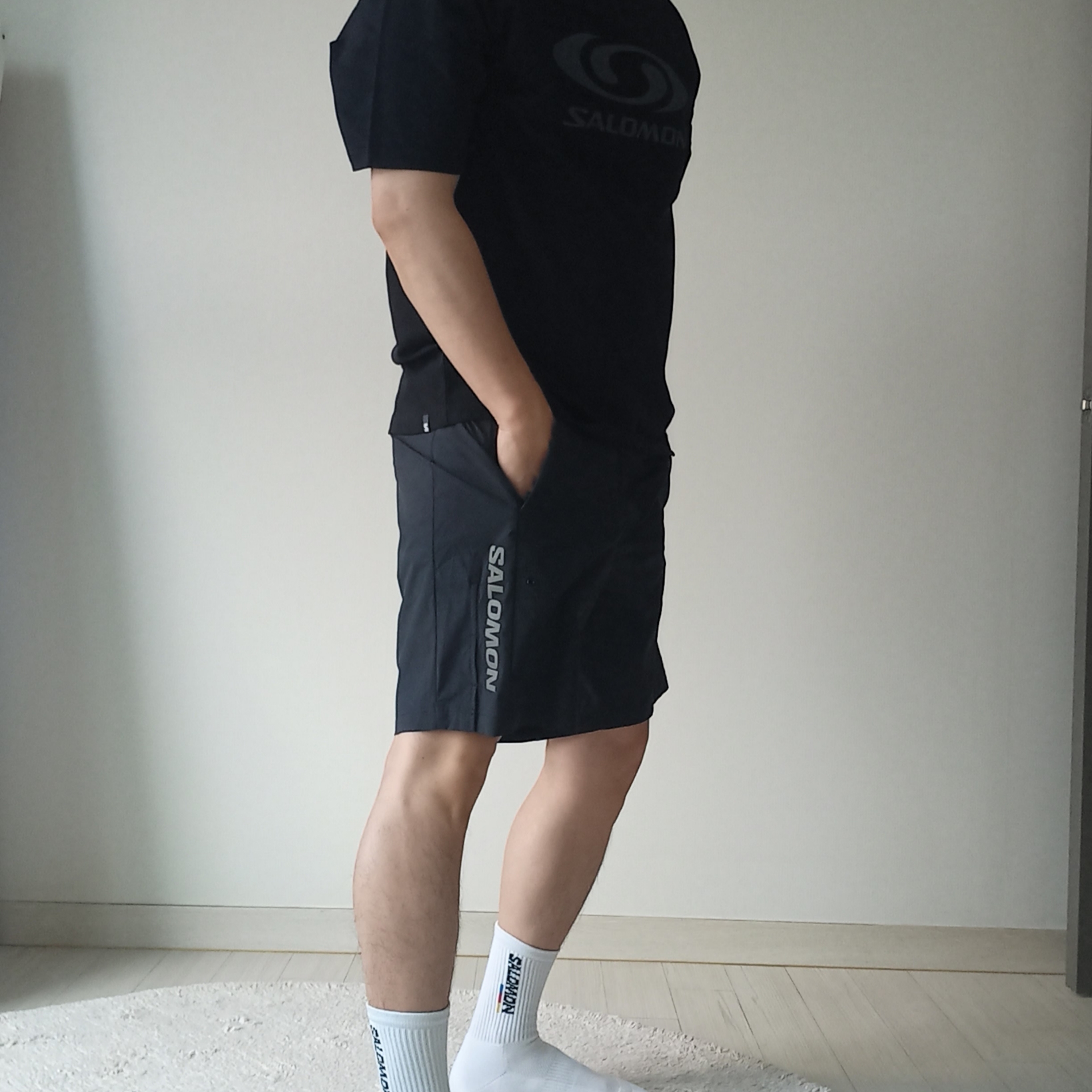 Salomon Link Short Sleeve T-Shirt Black 착용 스타일 - 1