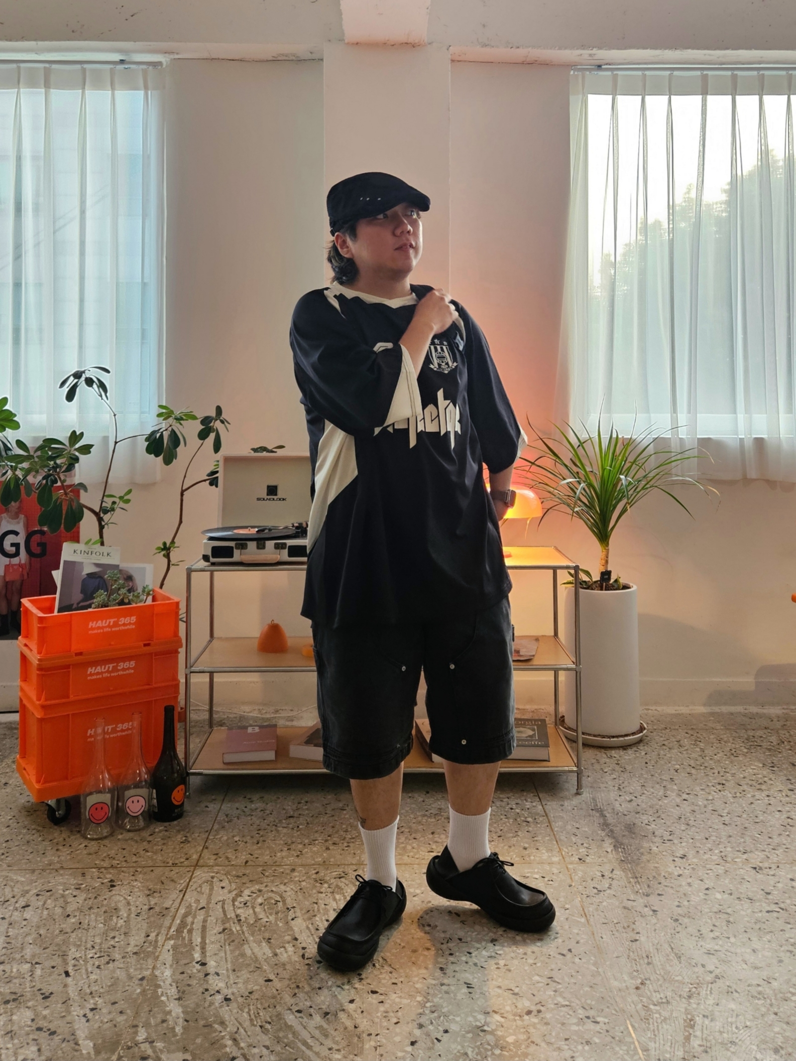 Project G/R Oversized Football Jersey Black 착용 스타일 - 4
