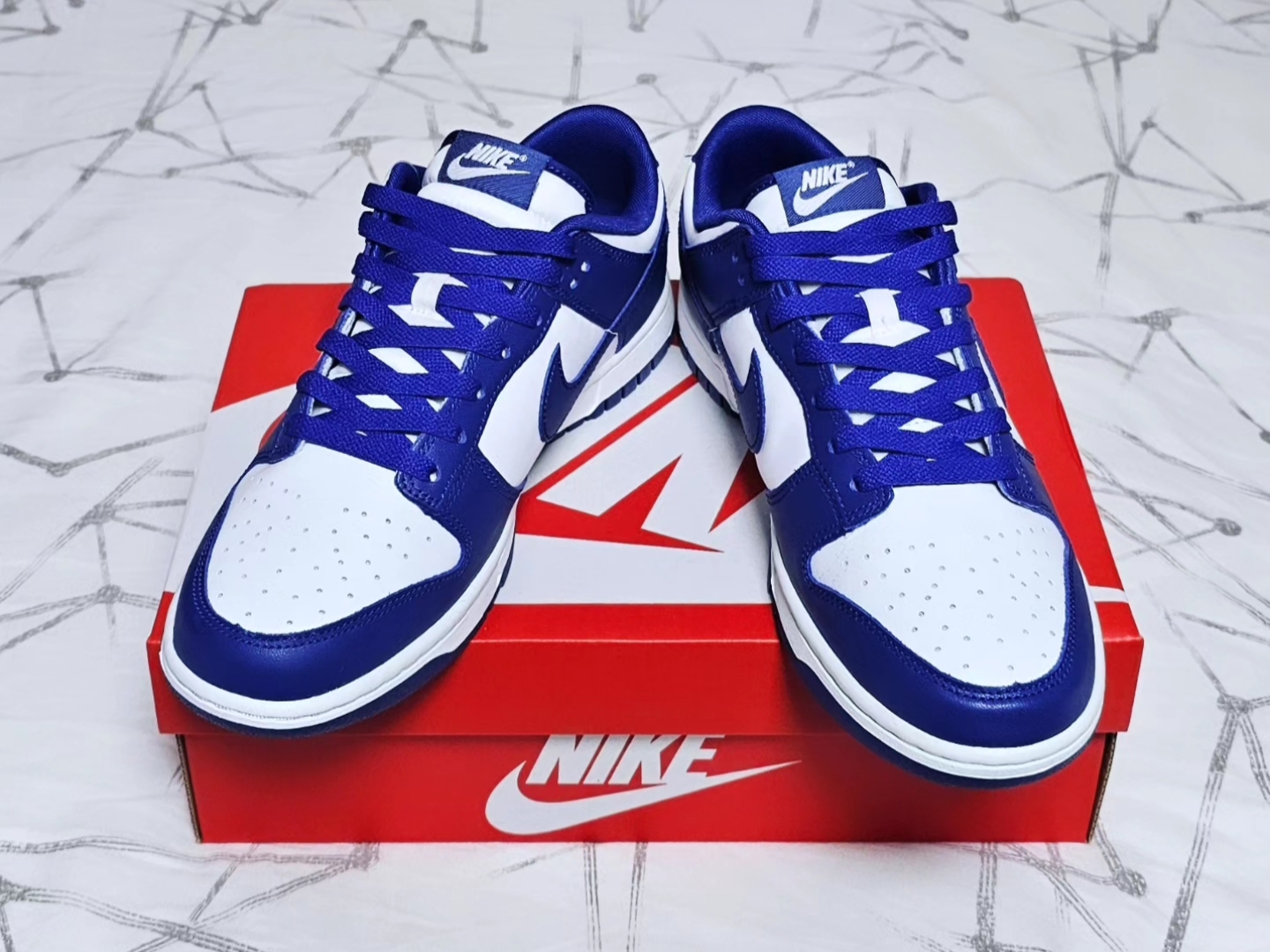 Nike Dunk Low Retro White Concord 착용 스타일 - 3