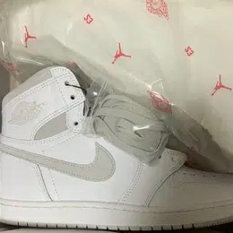 Jordan 1 High 85 Neutral Grey 착용 스타일