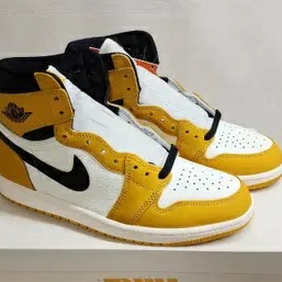 Jordan 1 Retro High OG Yellow Ochre 착용 스타일