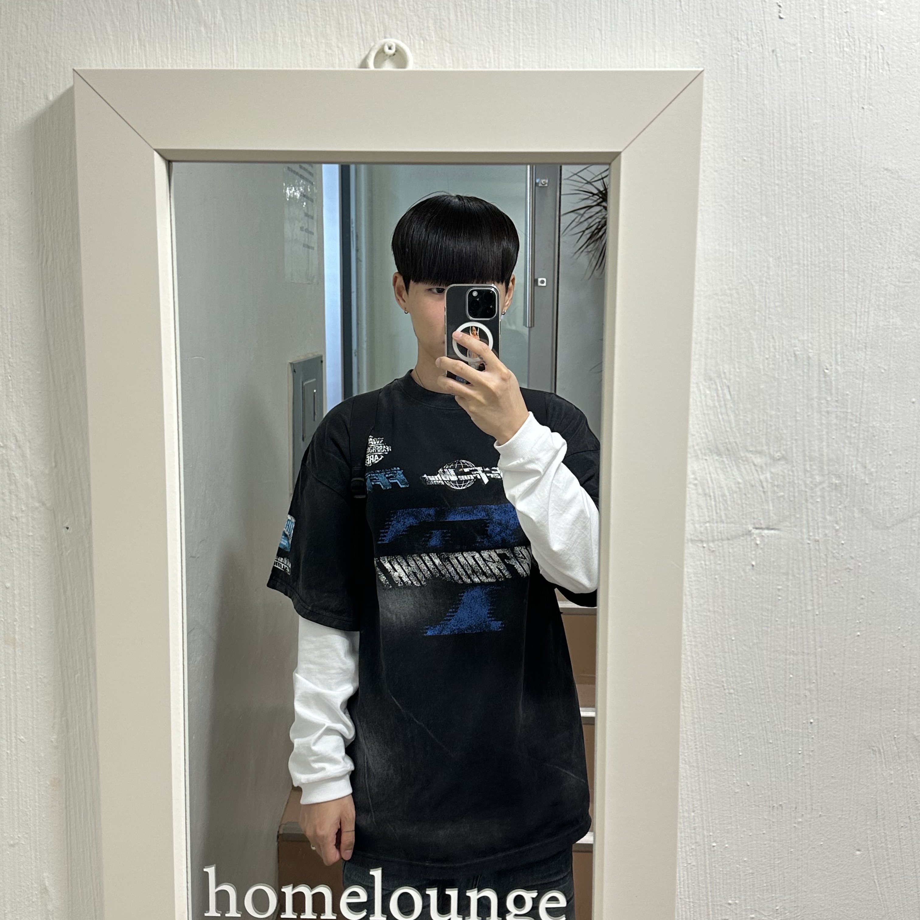 Farfromwhat Far Washed Sponsor Logo T-Shirt Black, Balenciaga 3XL Sneakers Grey Black 착용 스타일 - 3