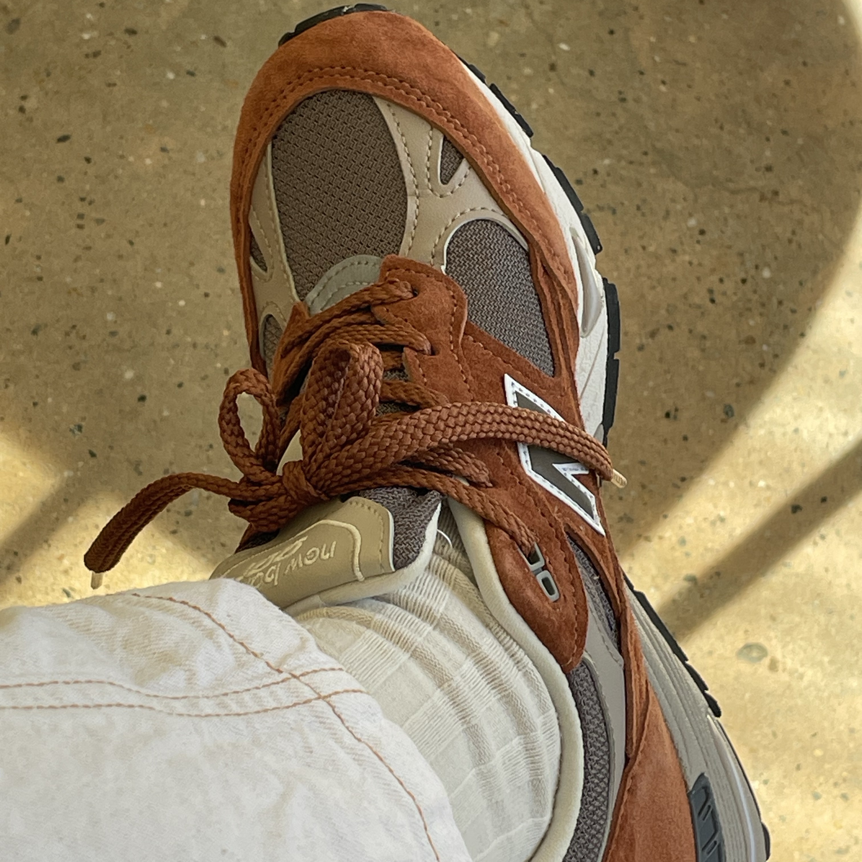 (W) New Balance 991 Made in UK Sequoia Falcon 착용 스타일