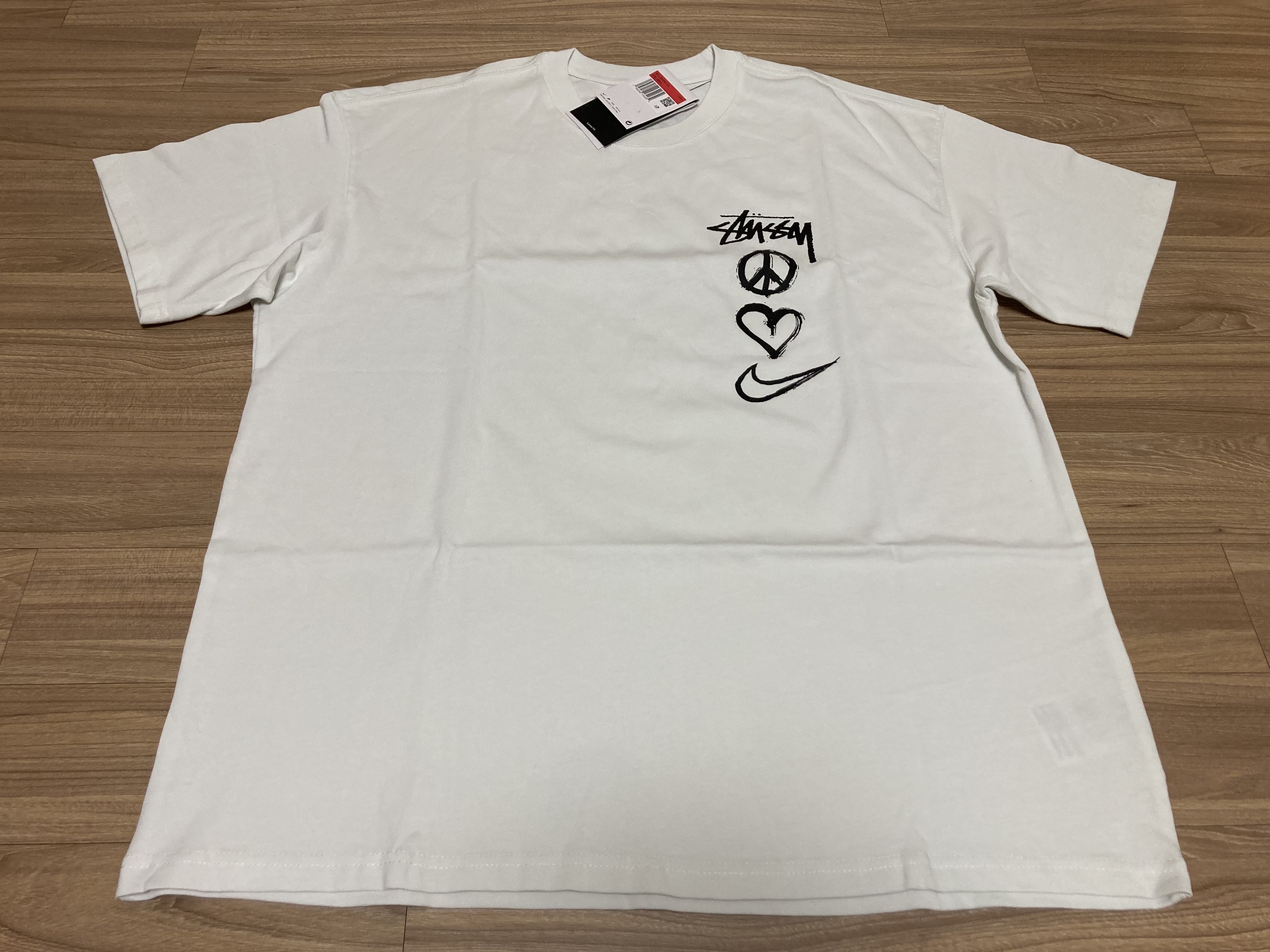 Nike x Stussy NRG RA T-Shirt Summit White (DM4942-121) 착용 스타일 - 1