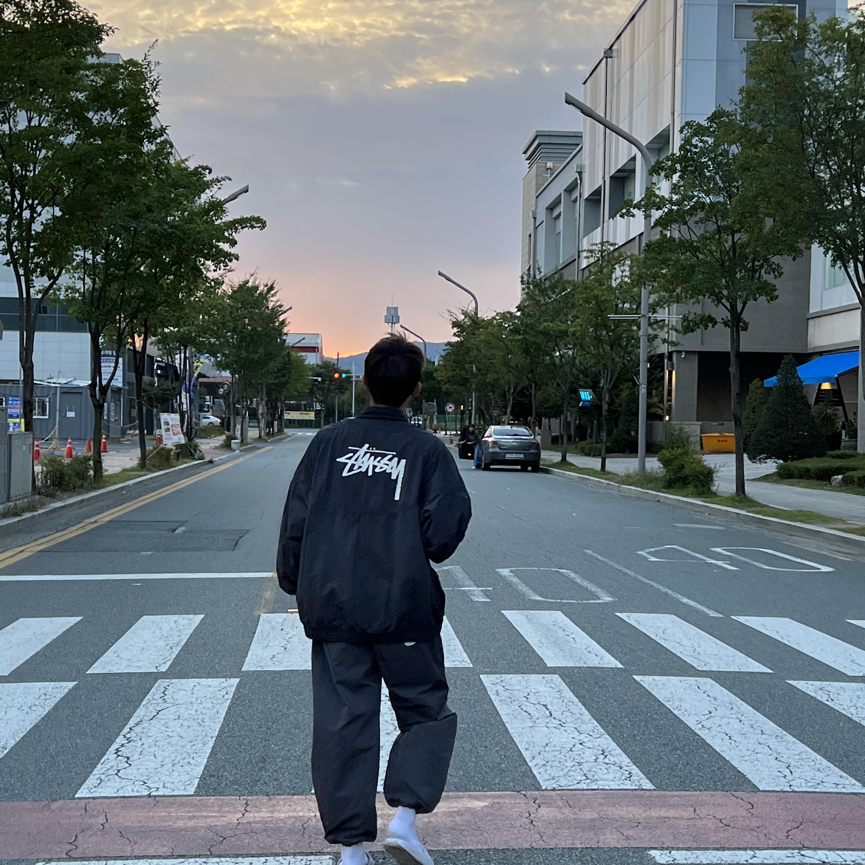 Nike x Stussy Windrunner Jacket Off Noir, Nike x Stussy Beach Pants Off Noir 착용 스타일 - 2