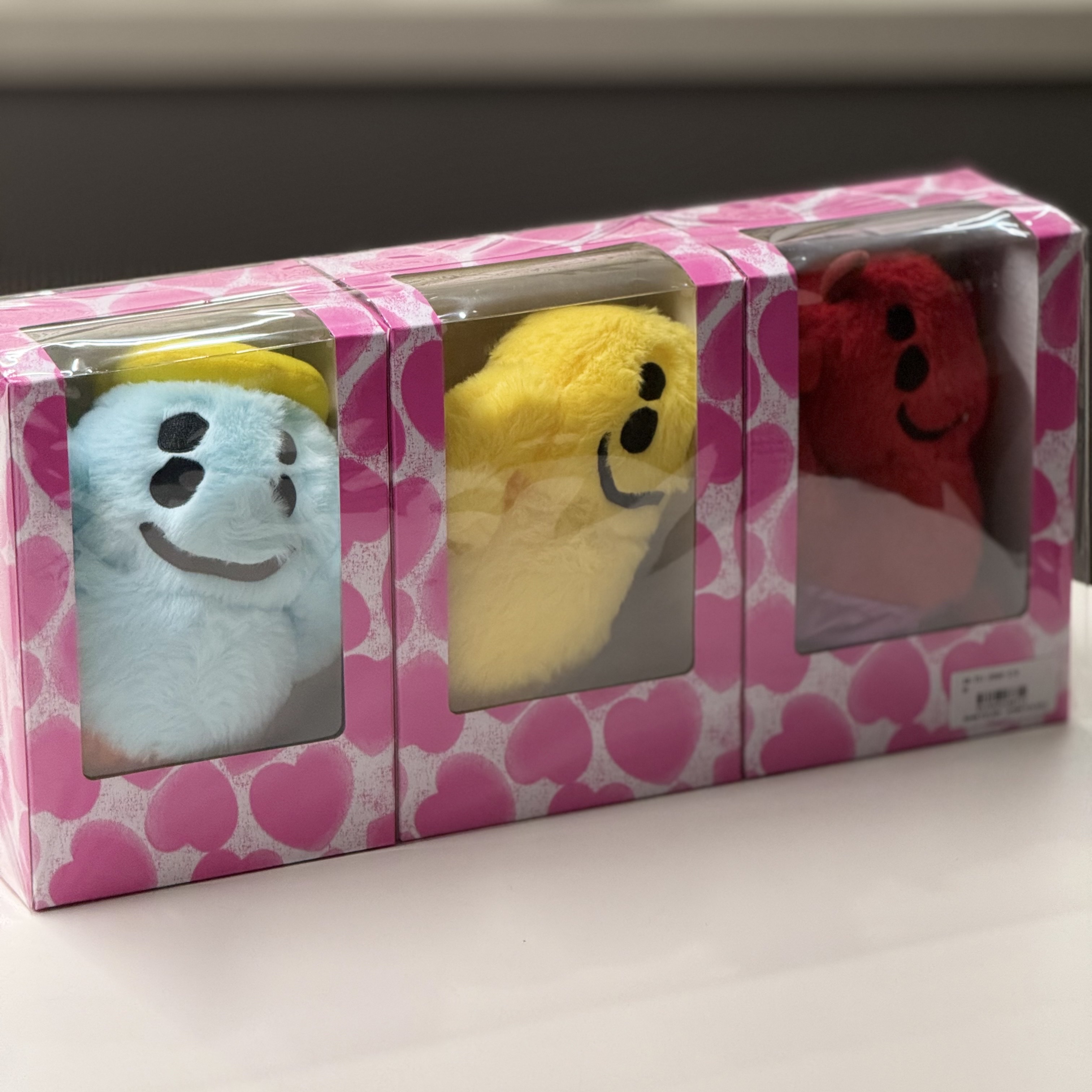 Saint Mxxxxxx x Cactus Plant Flea Market Smiles Plush Multi (Set of 3) 착용 스타일