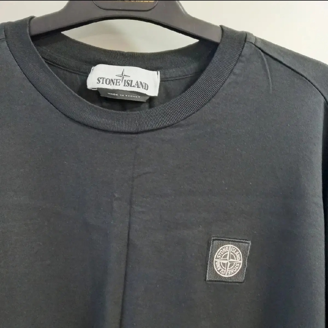 Stone Island 22713 60/2 Cotton Jersey Slim Fit L/S T-Shirt Black - 24FW 착용 스타일 - 2