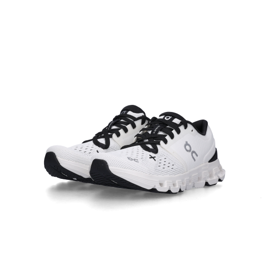 (W) On Running Cloud X 4 Ivory Black