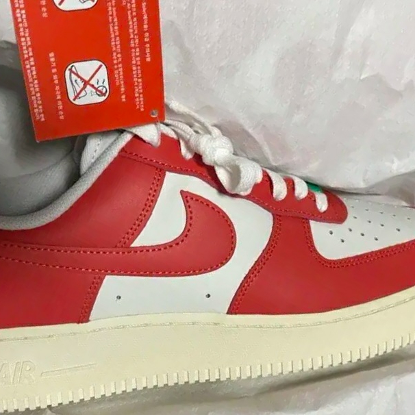 Nike Air Force 1 '07 LV8 Pojangmacha 착용 스타일