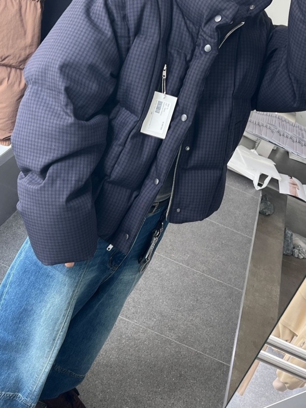 [KREAM 단독 / 예약 배송] Haleine Detachable Midneck Goose Down Jacket Navycheck (VJ403) 착용 스타일