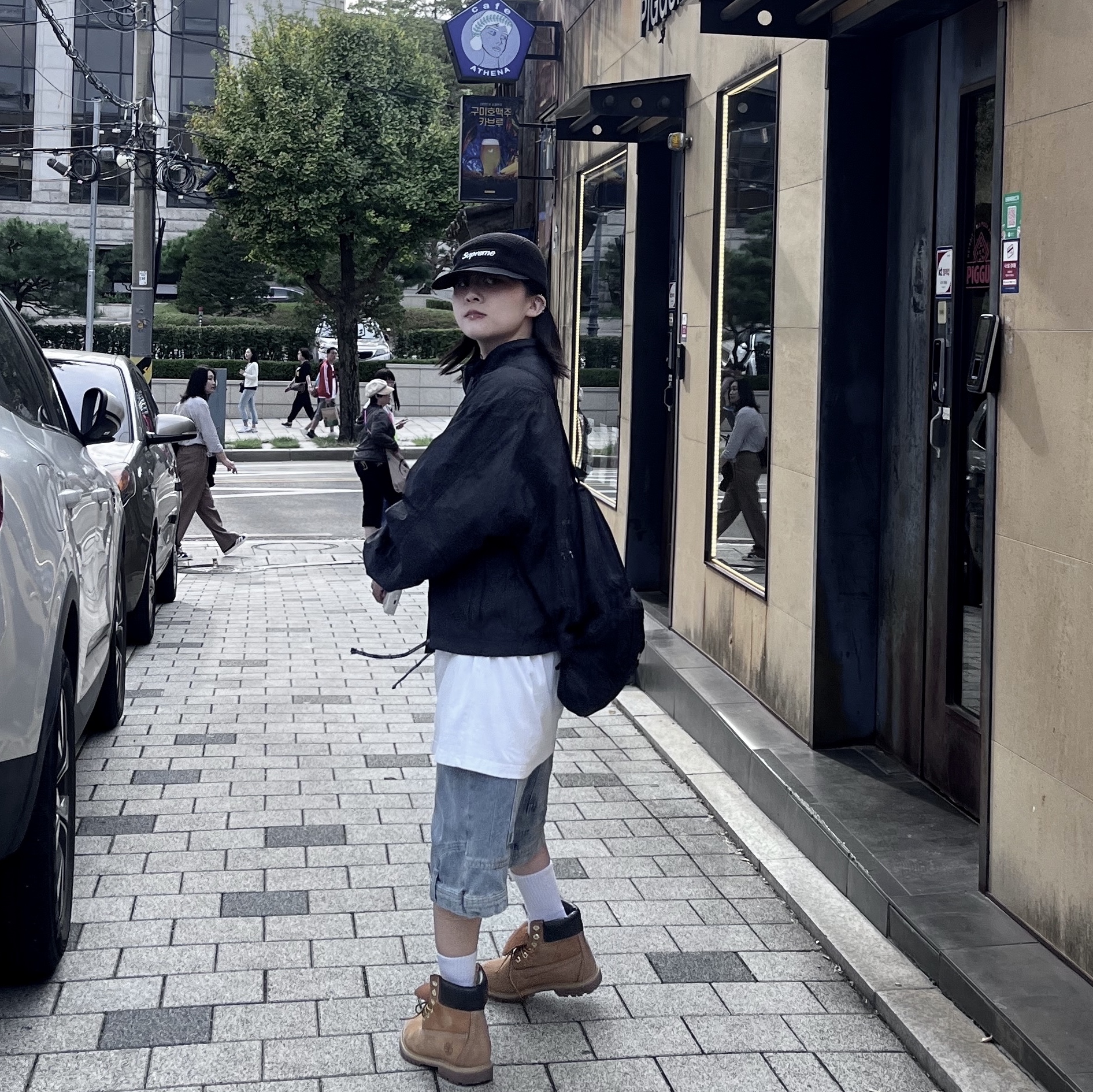 Supreme Linen Fitted Camp Cap Black - 22SS, (W) Timberland 6 Inch Premium Waterproof Boot Wheat Nubuck - Medium 착용 스타일 - 1